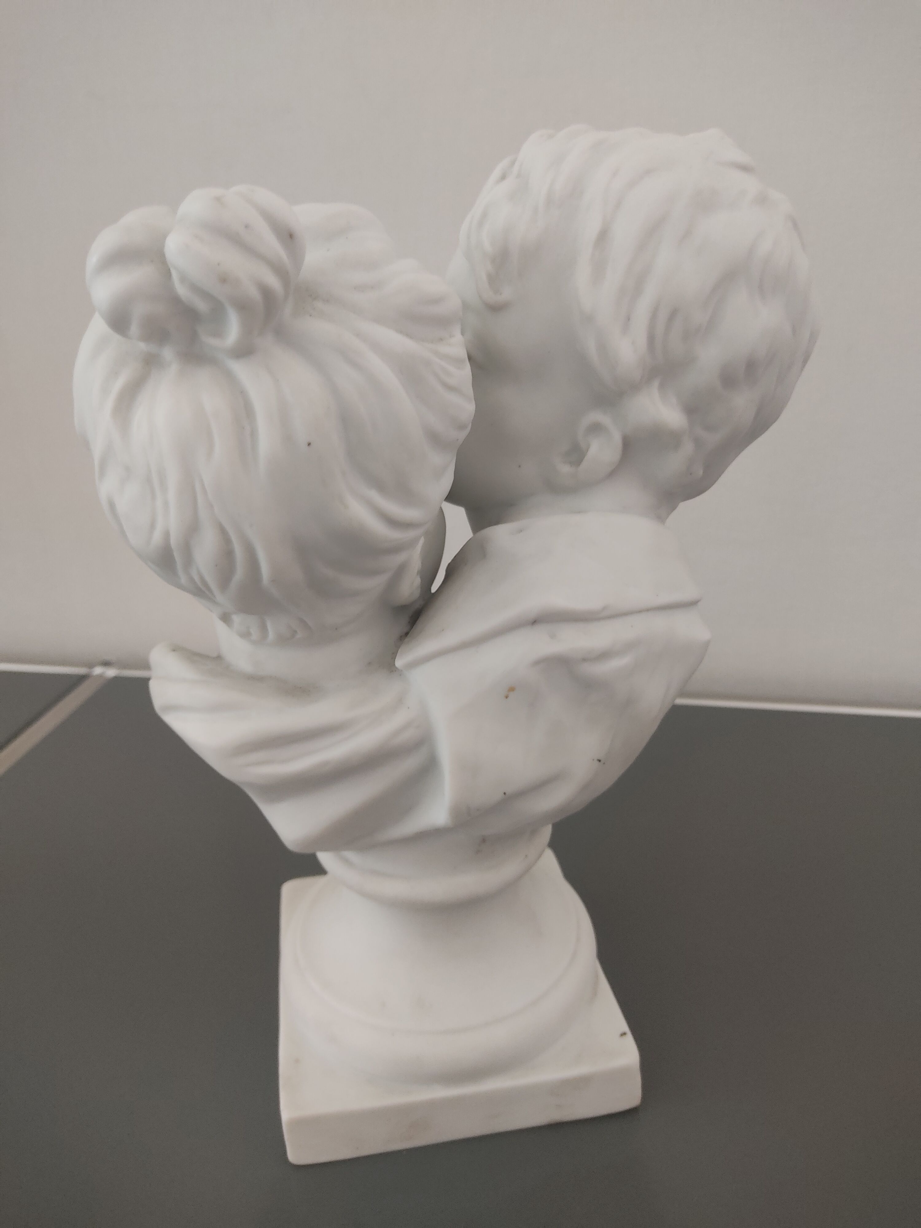 Sculpture en biscuit de Pierre Louis DETRIER XIX siècle
