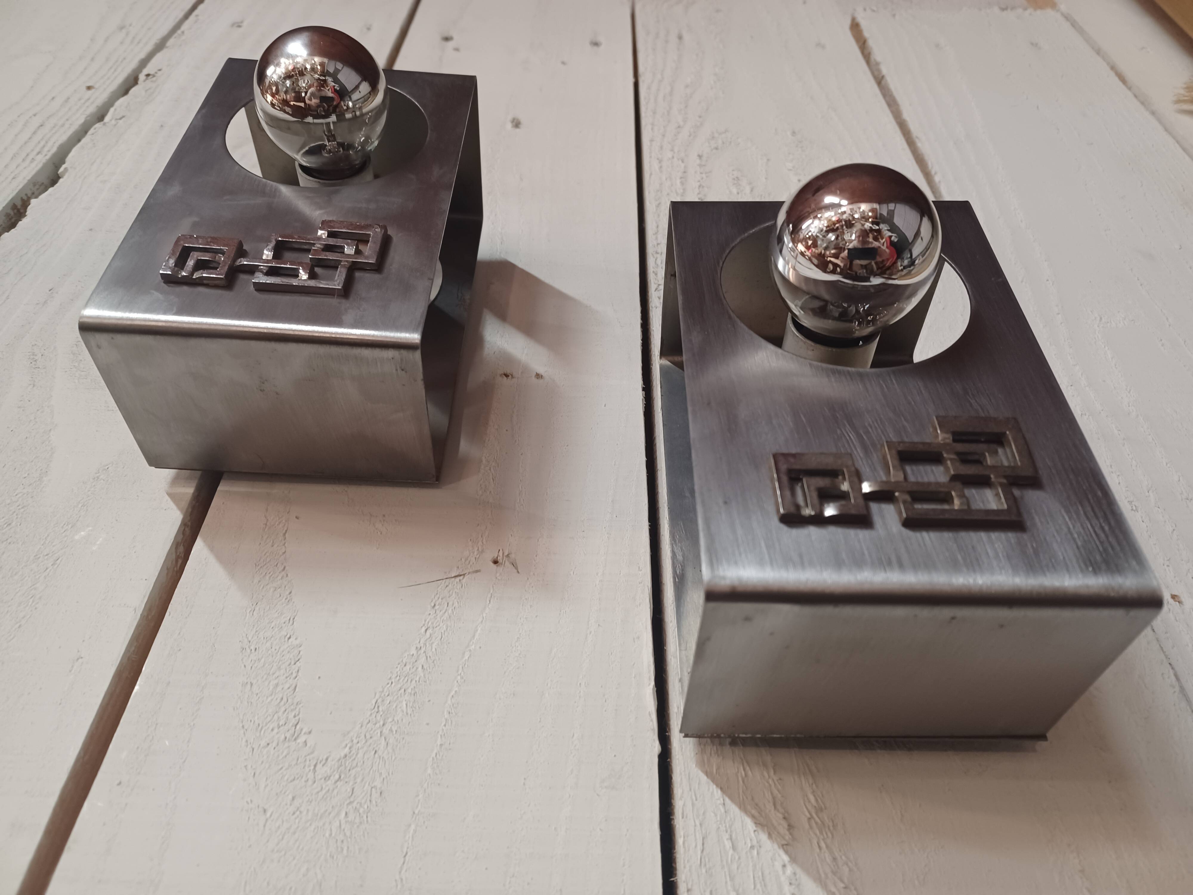 Pair of wall lights, 70'S