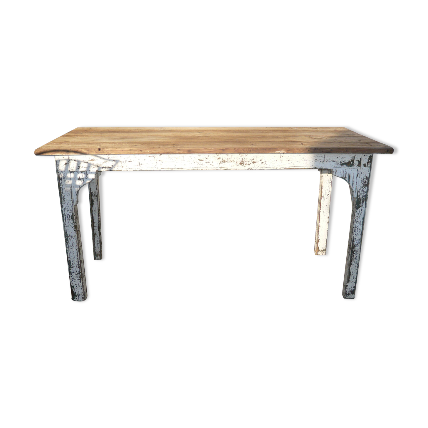 Farm table