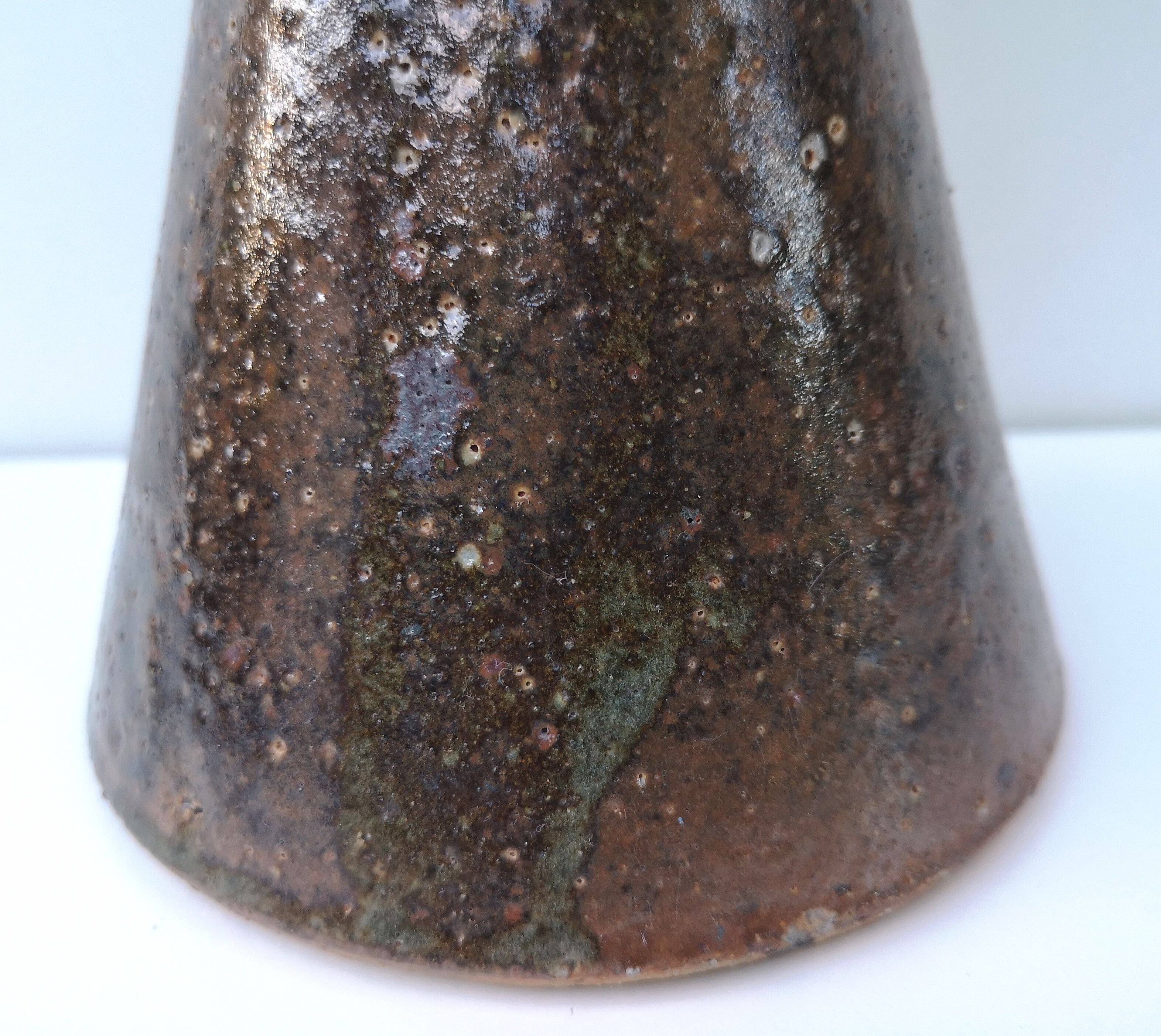 Vintage vase in pyrity sandstone, signed