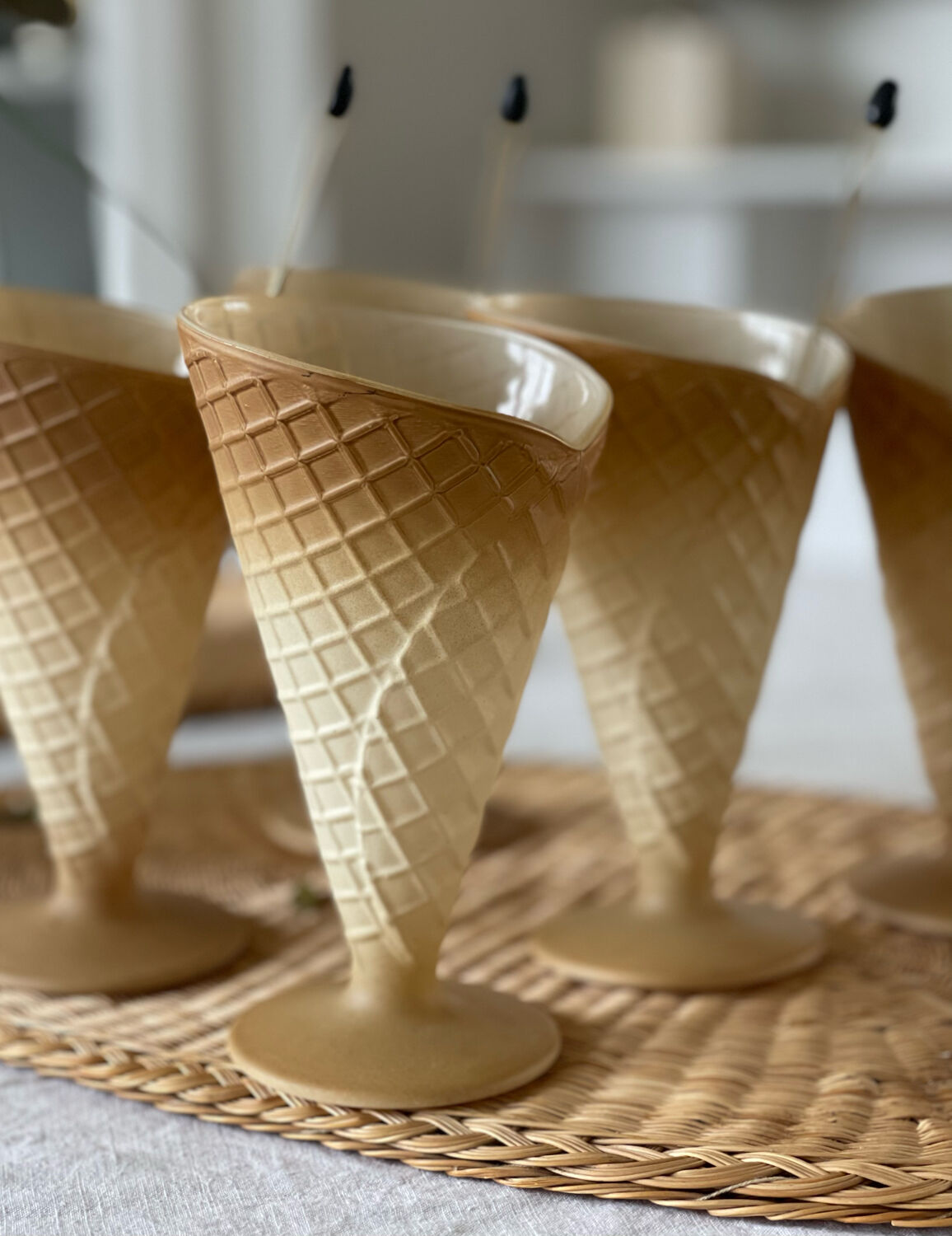 Set of 5 ice cream cups Italy 1960