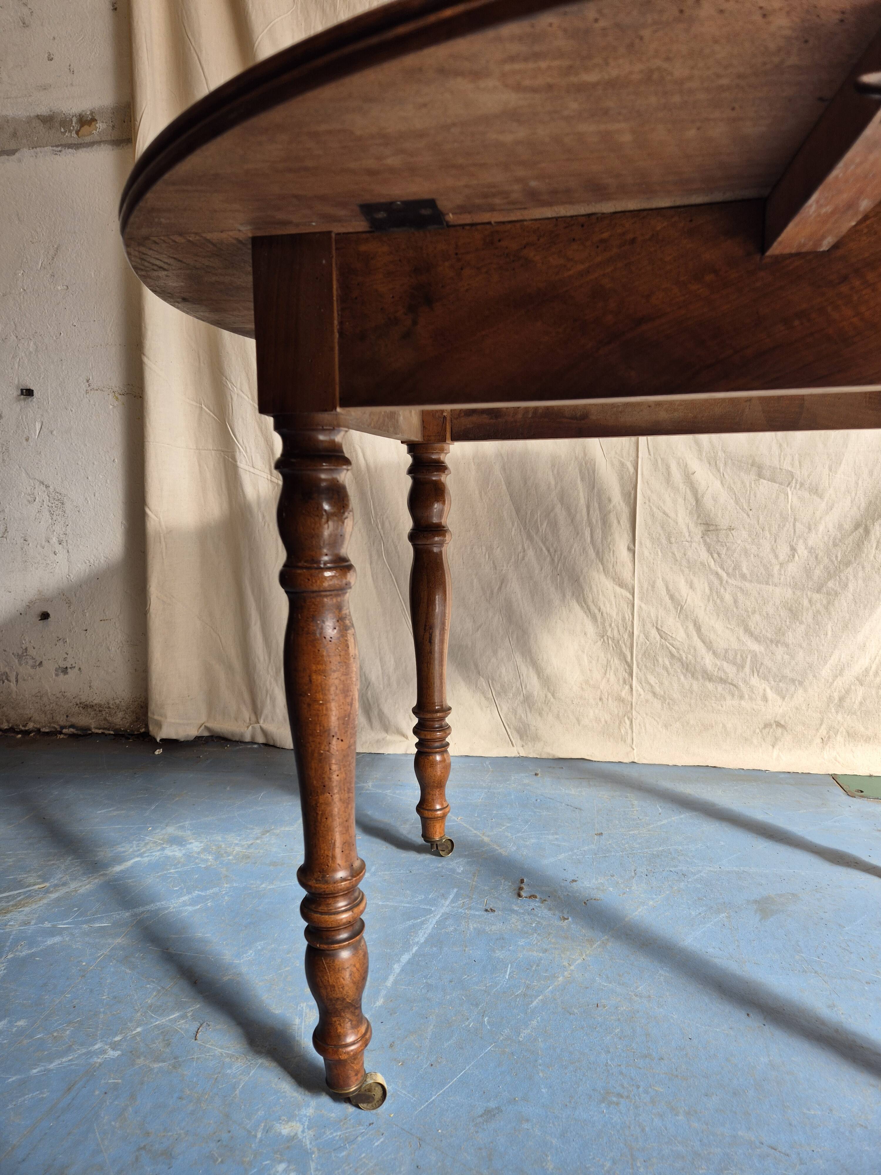 Rectangle/round table