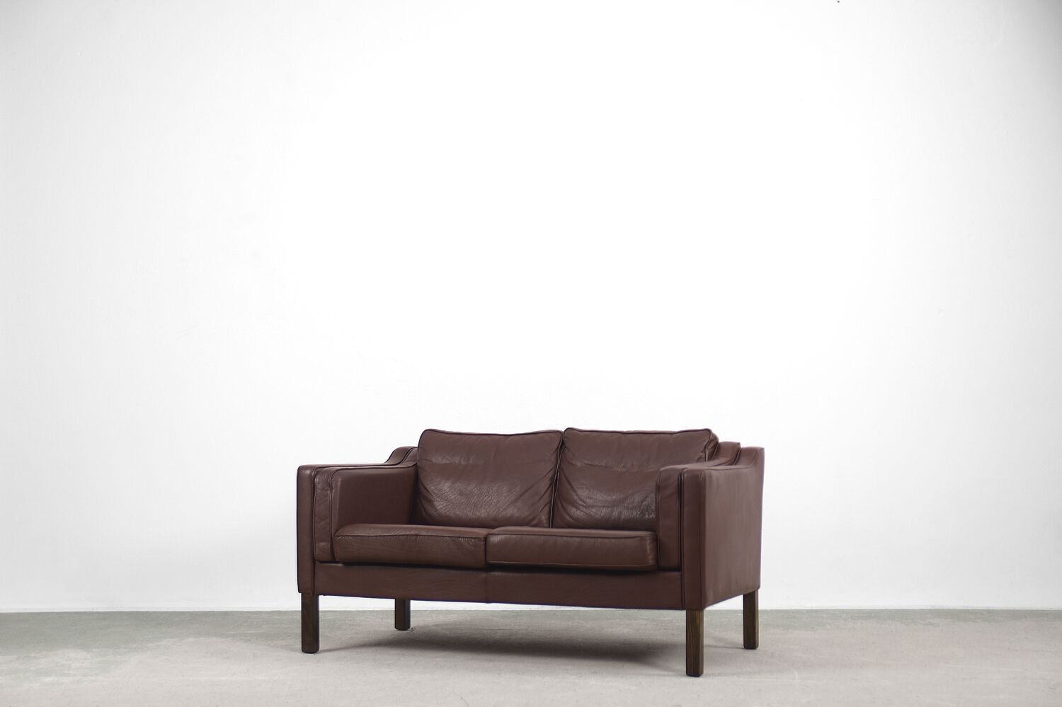 Set of 2 scandinavian leather sofas, 1970ss
