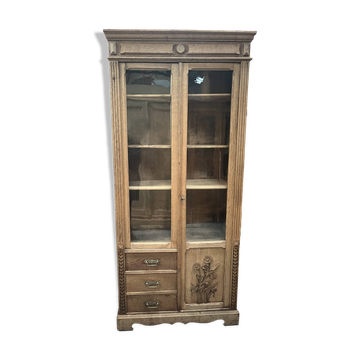petite vitrine en chêne , 3 tirroirs