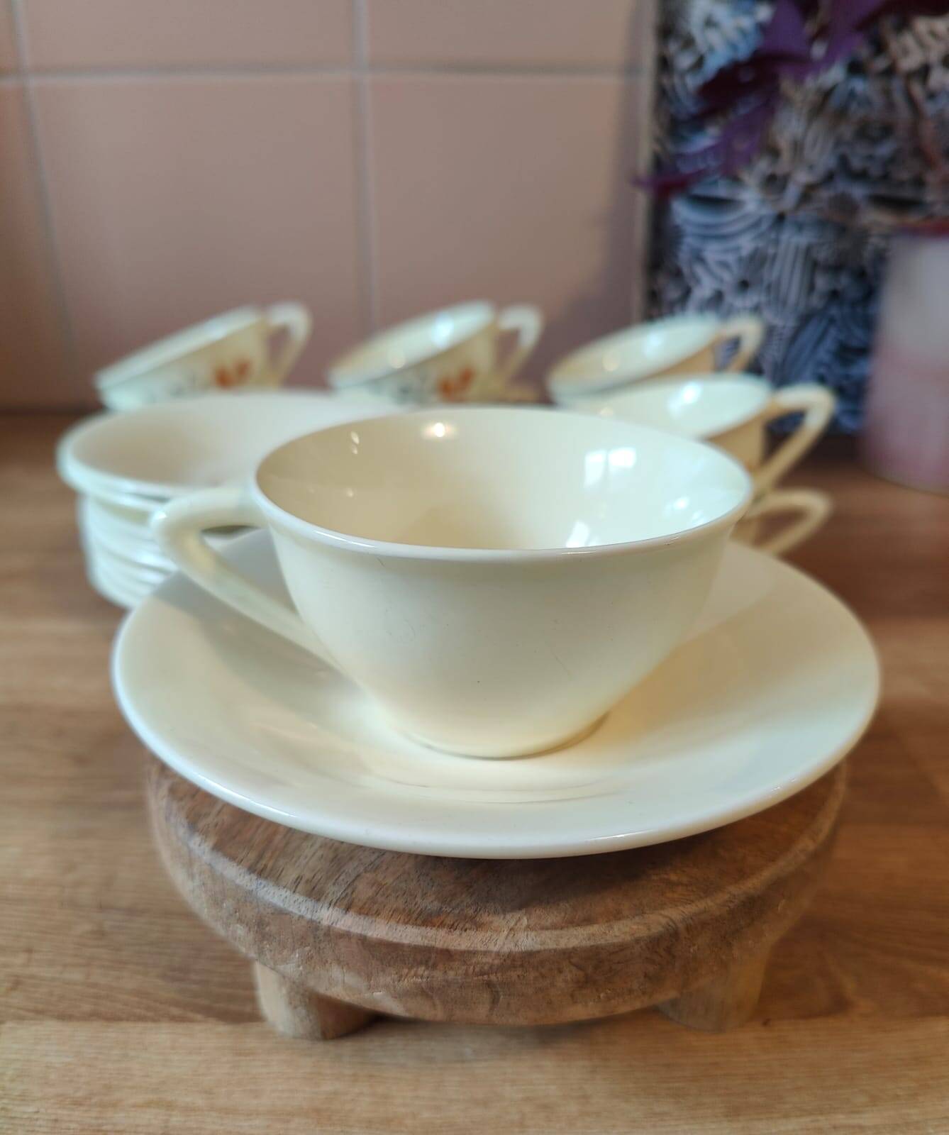 Salins, Mirande cups and saucers