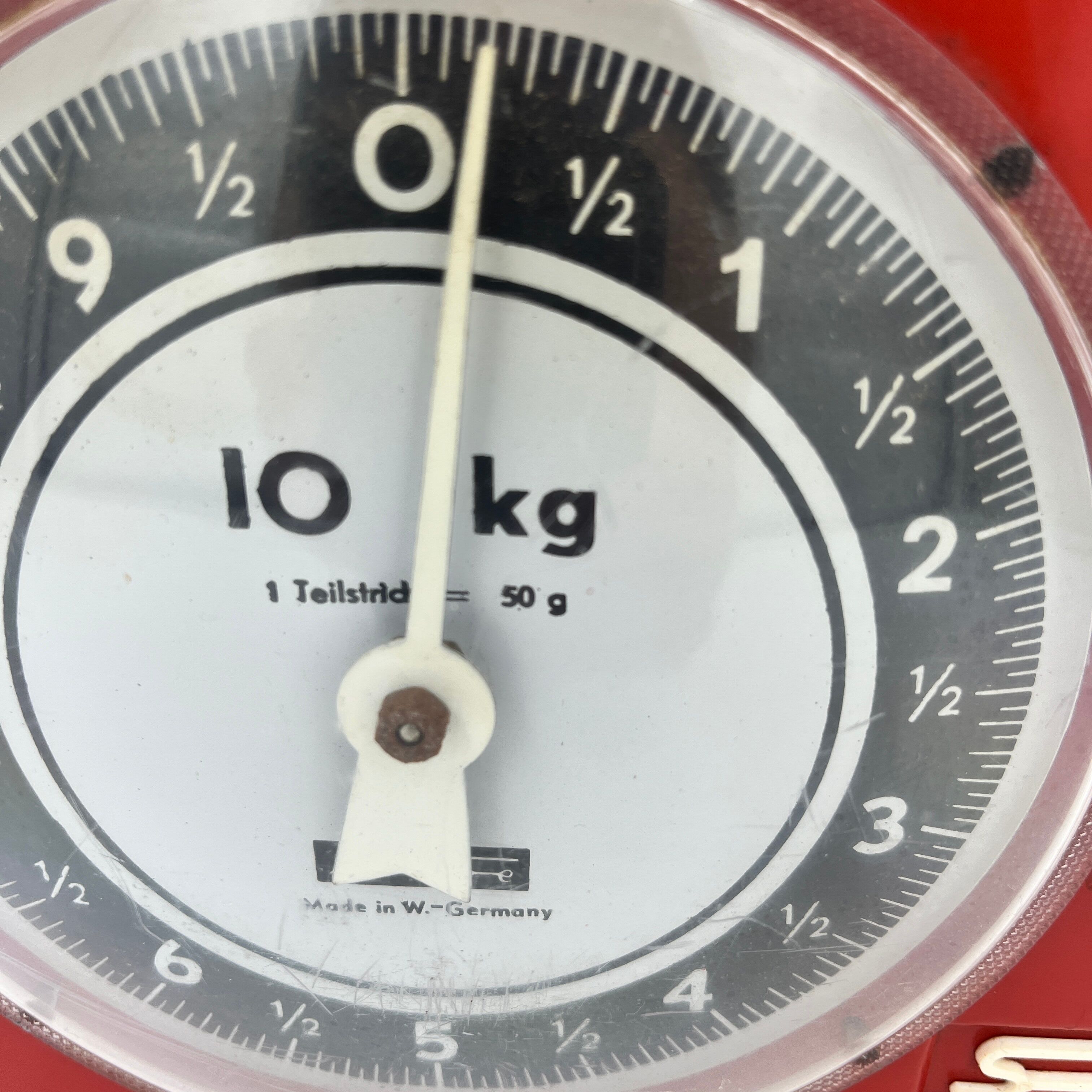 Vintage kitchen scale Stube