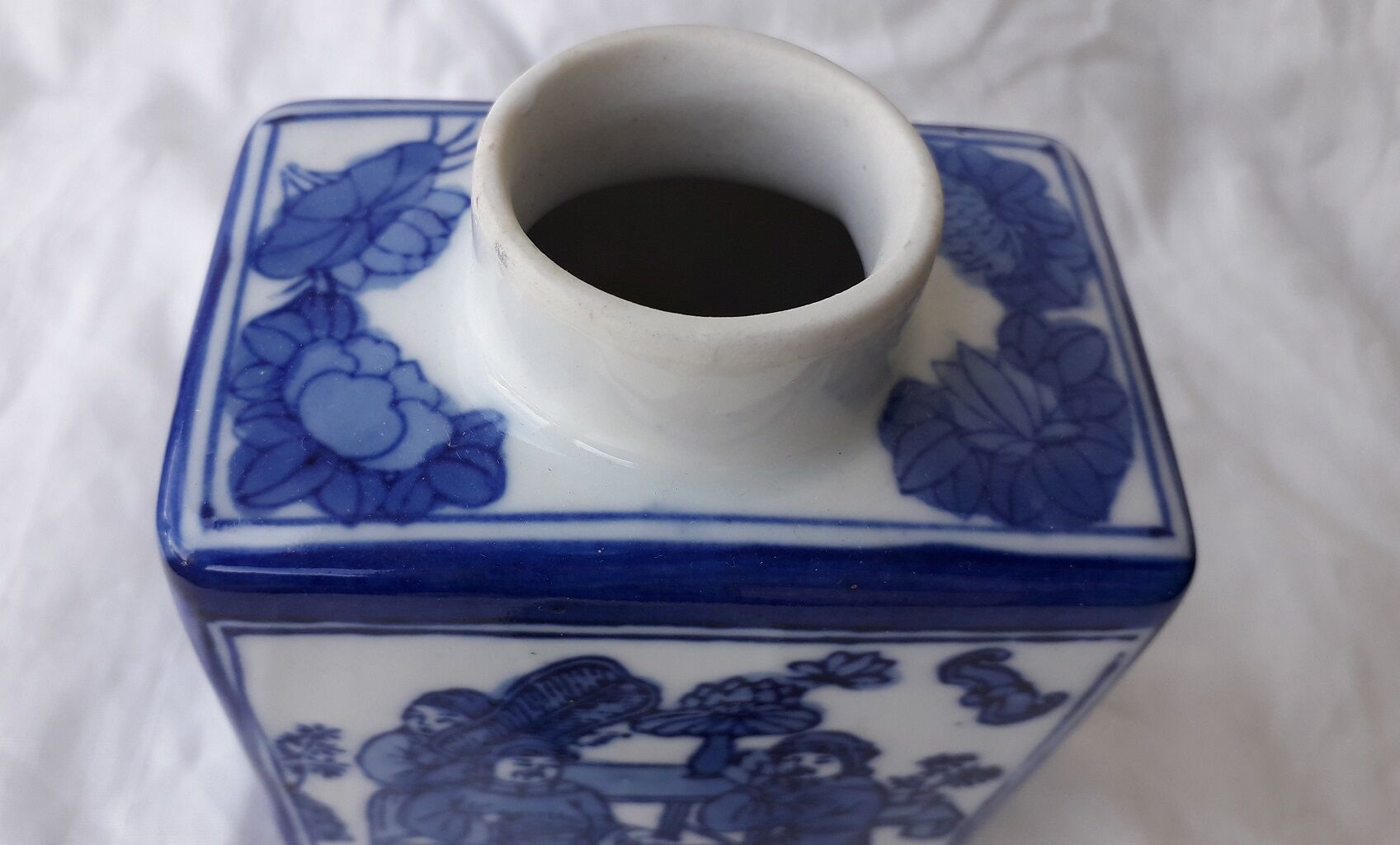 Pot couvert style asiatique