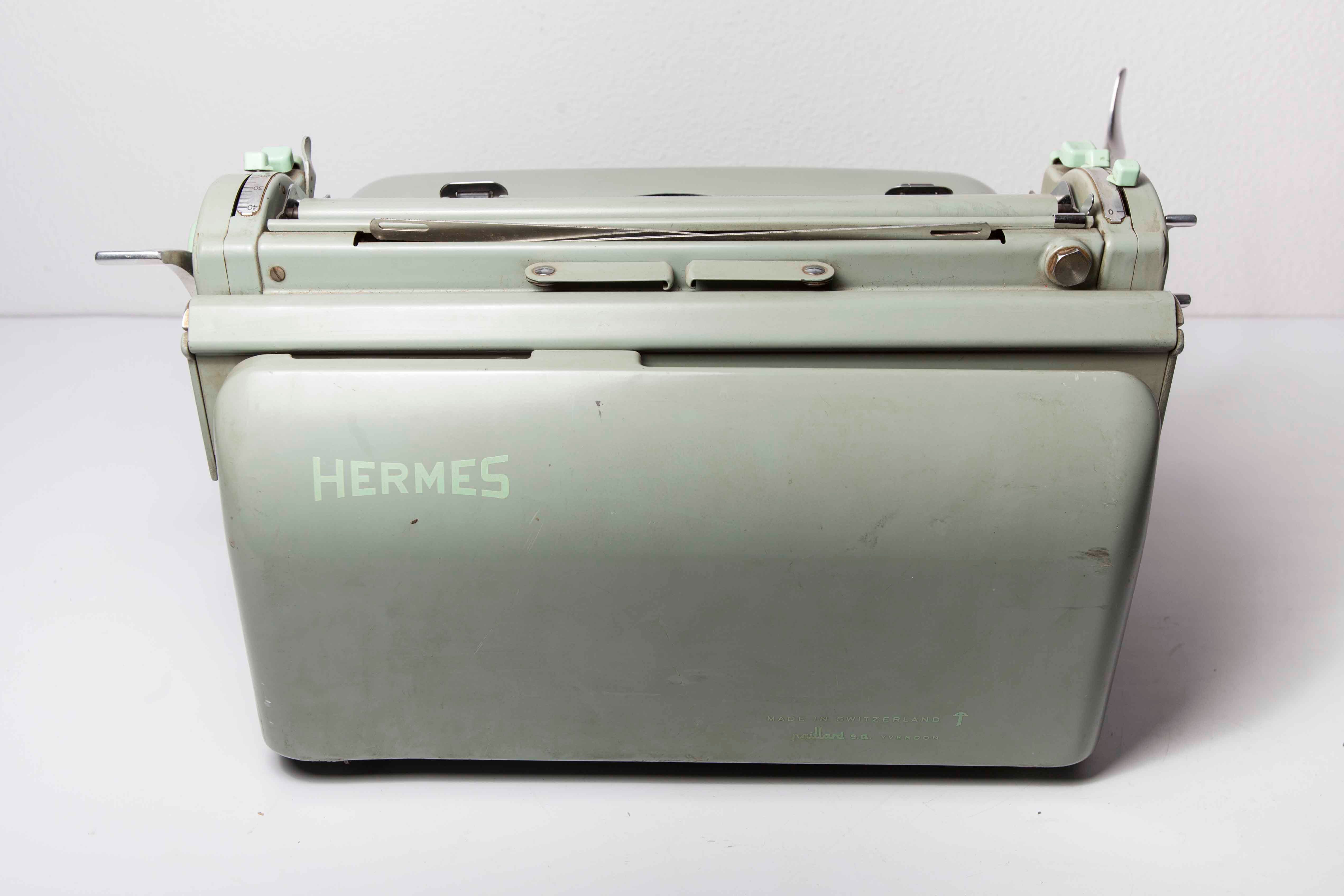 Typewriter Hermès Ambassador green 1962