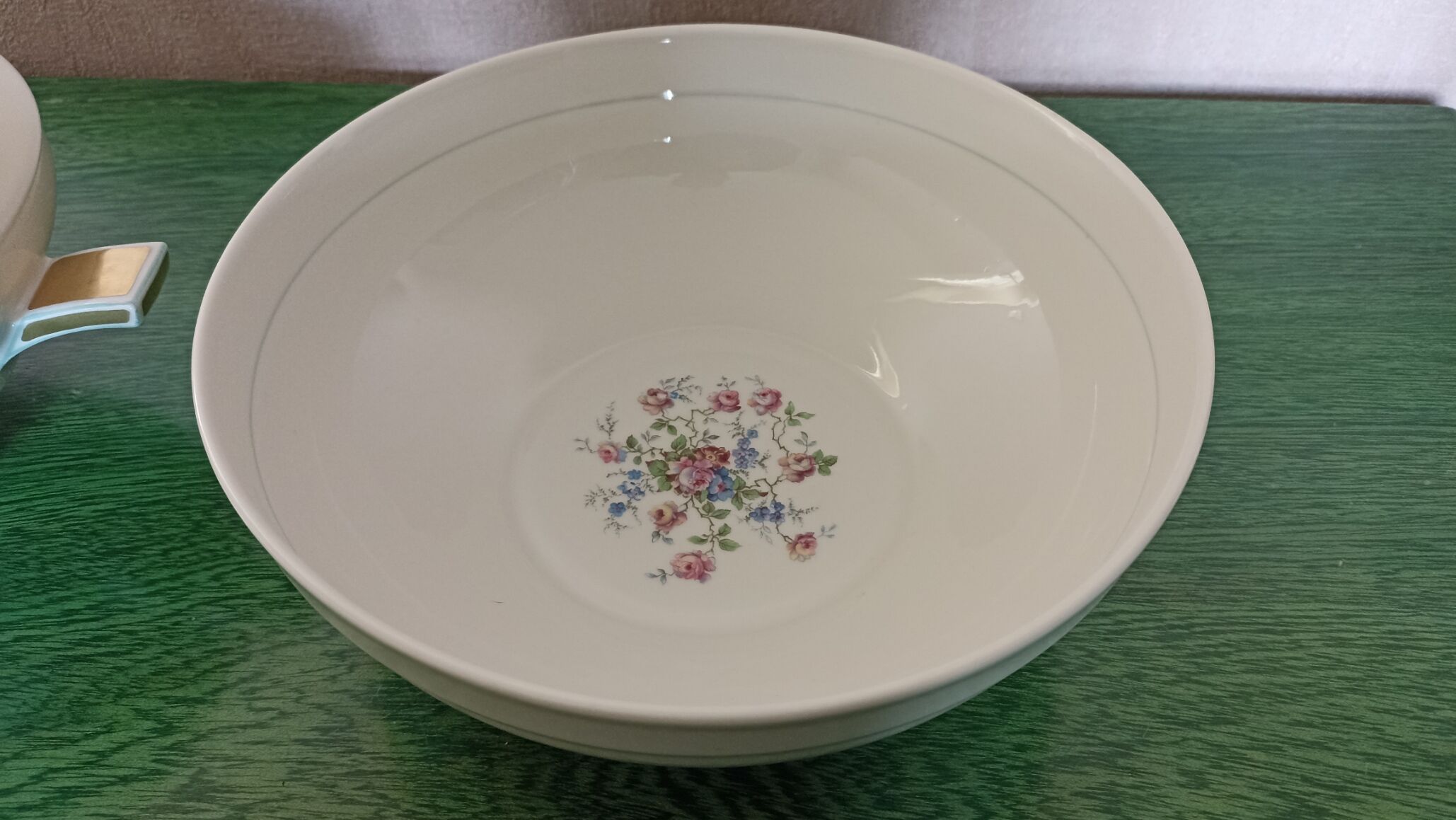 Salad bowl and vegetable Robert Haviland & Le Tanneur