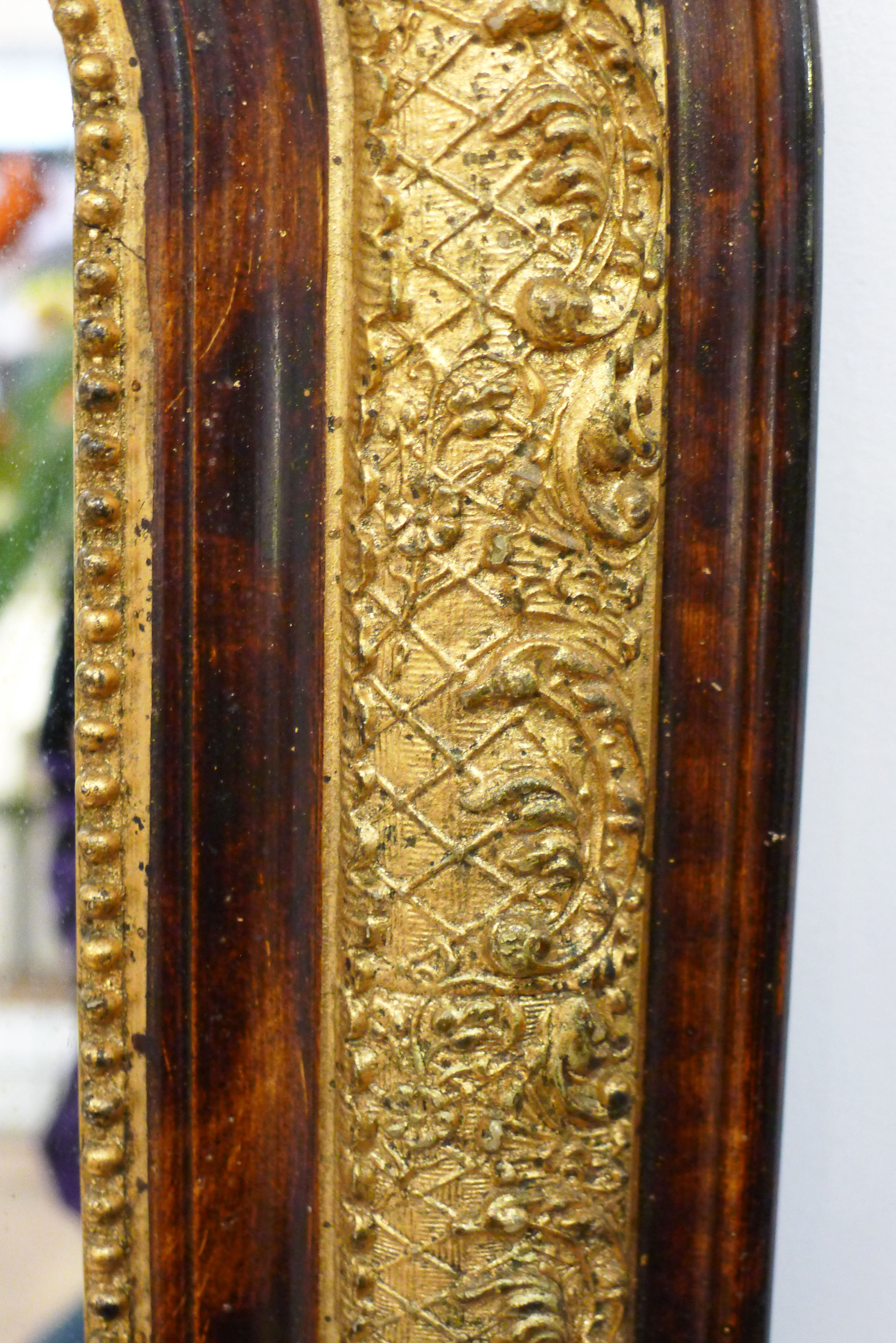 Large gold mirror and wood scale style 80x60