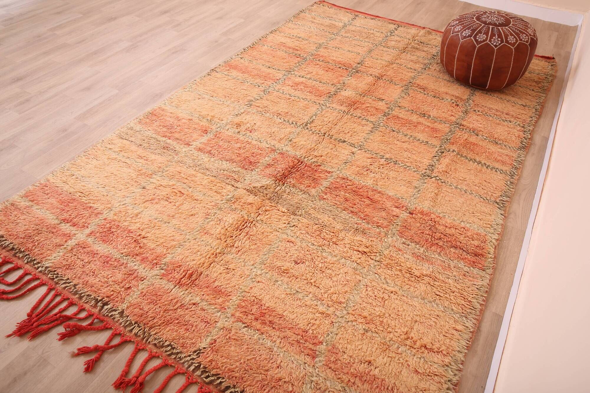 Peach Vintage Moroccan Rug 175 x 285 cm, Berber Wool Rug Handmade, Boho Rug