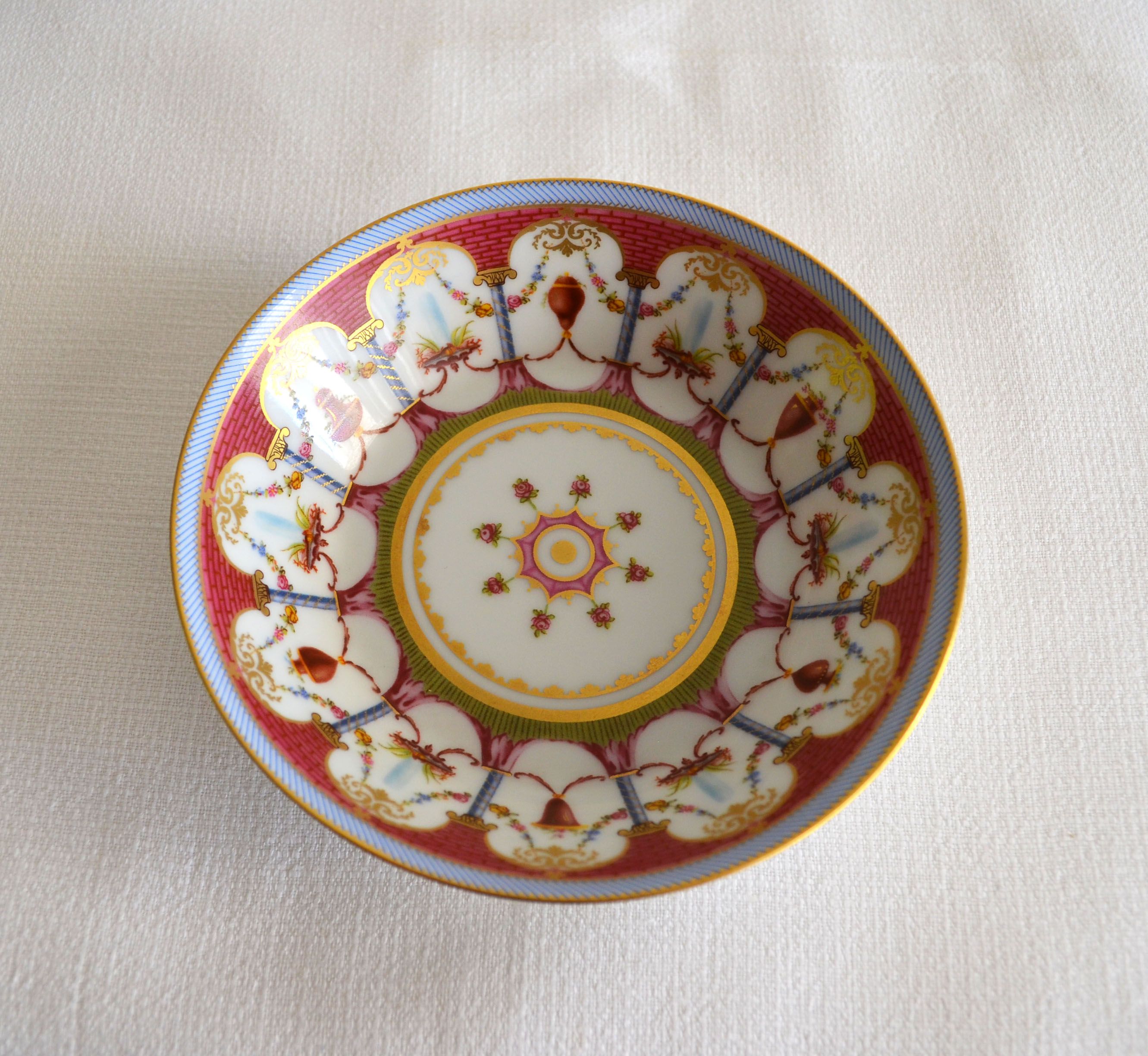 Cup "Cantharide" Former Royal Porcelain Factory of Limoges