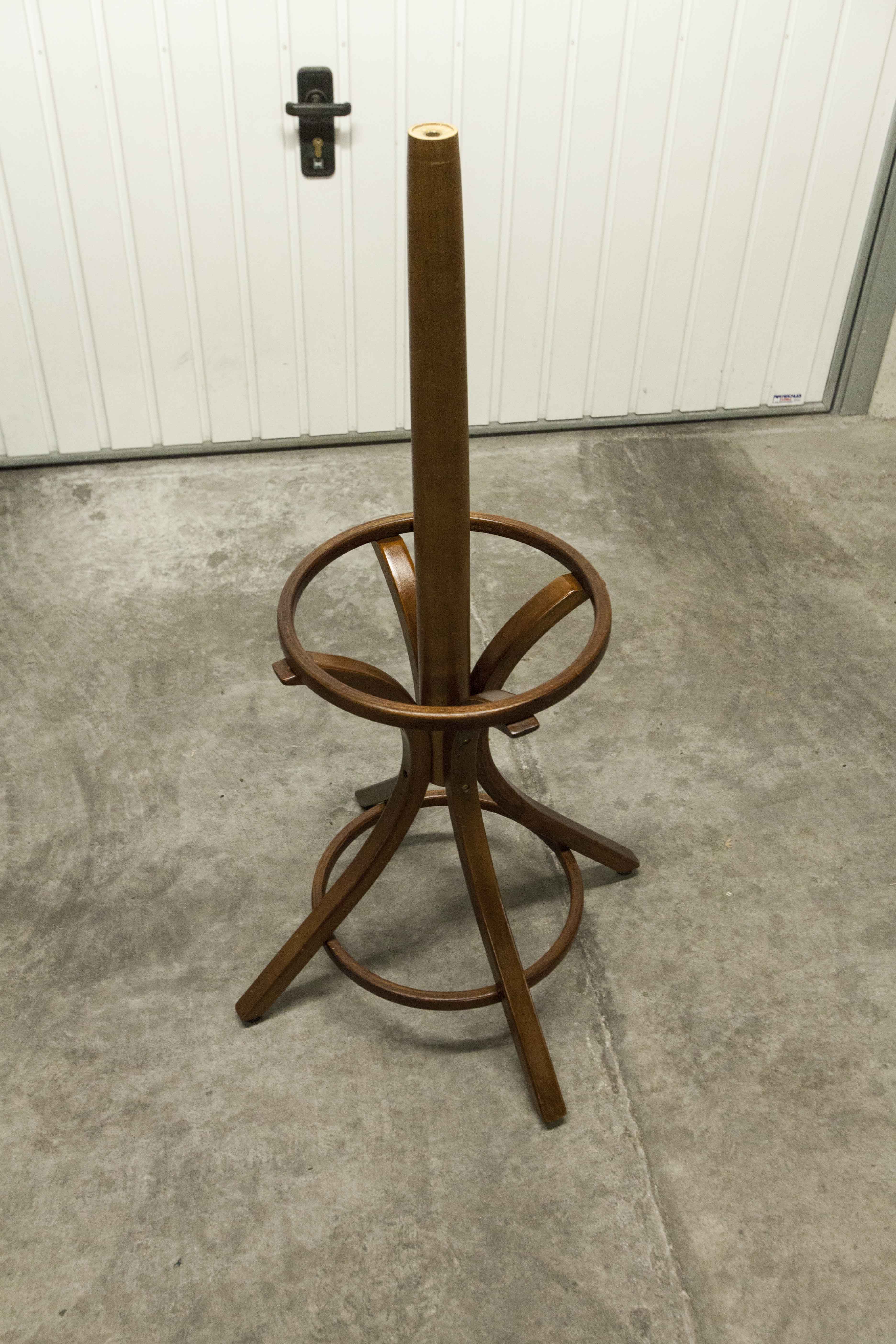 Coat rack rotating parrot Baumann 1960