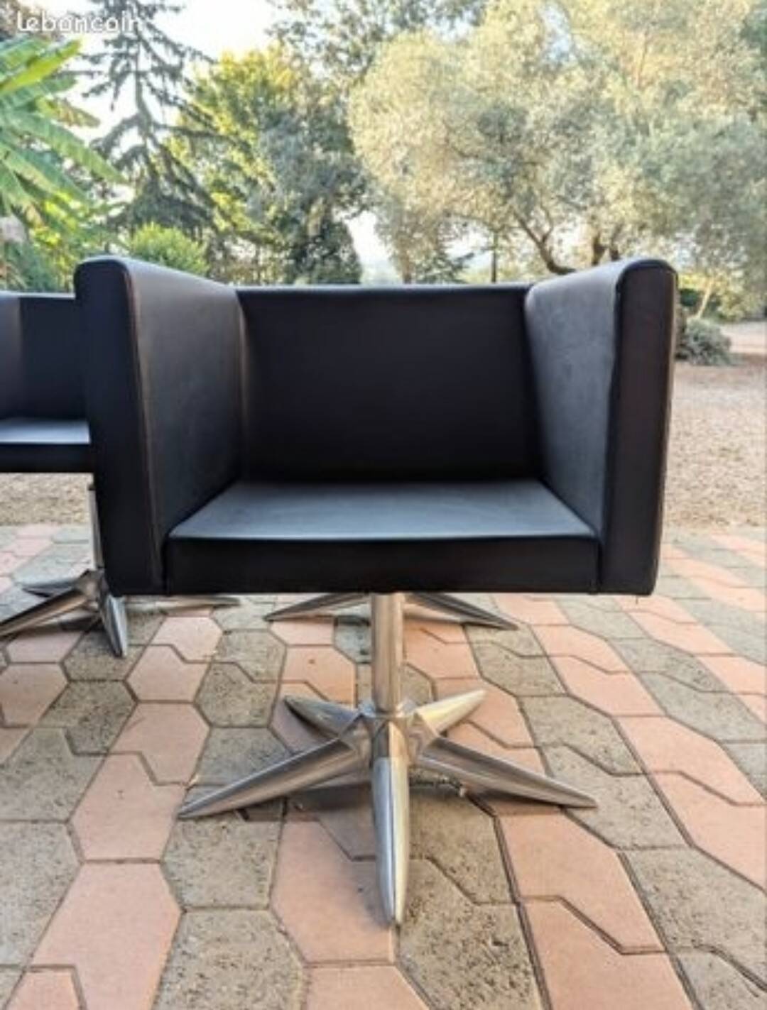 Swivel designer armchairs x6