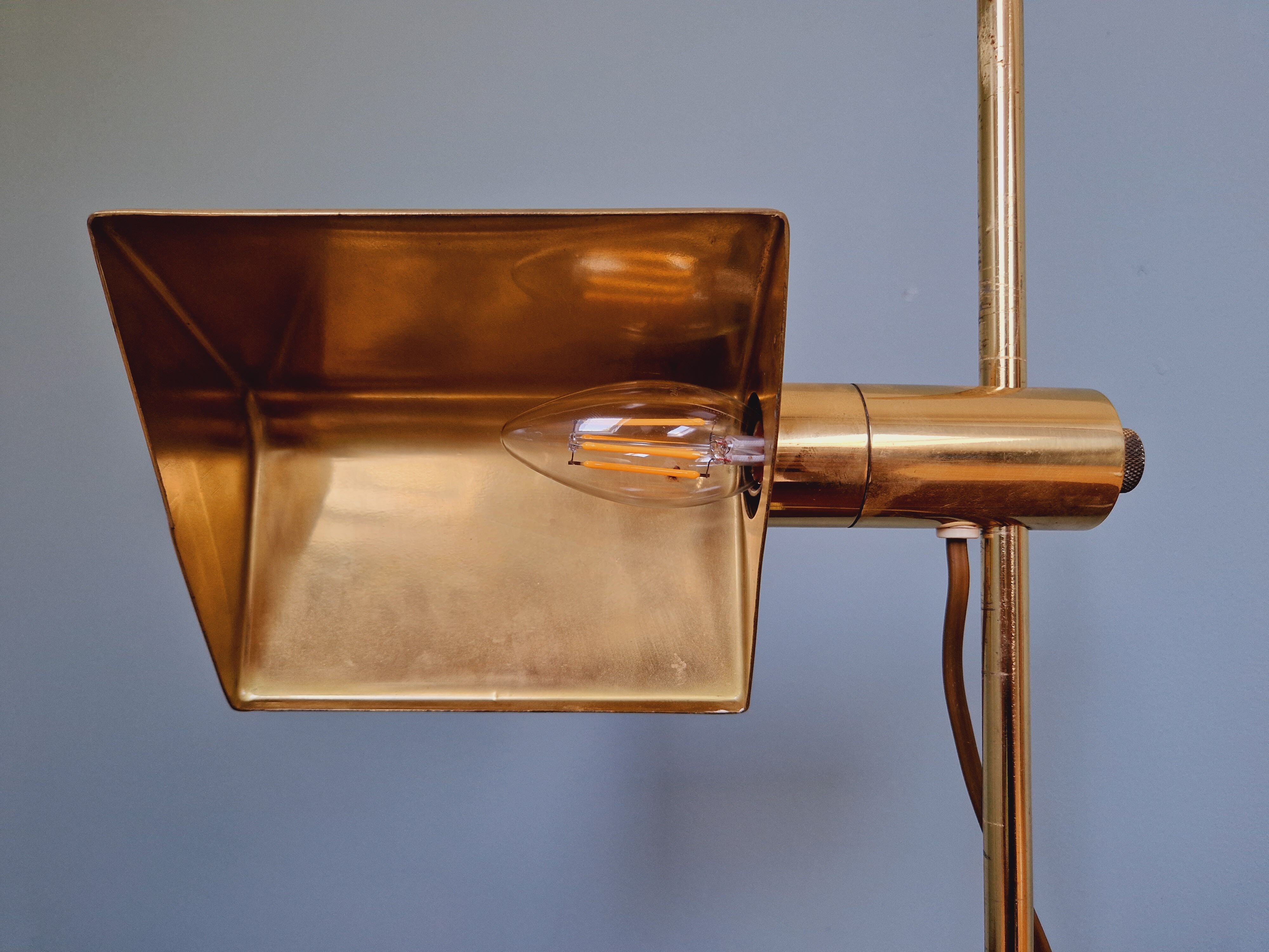 Vintage brass desk lamp, 70s