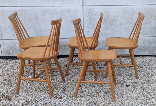 5 chaises scandinaves Stockholm, années 60-70