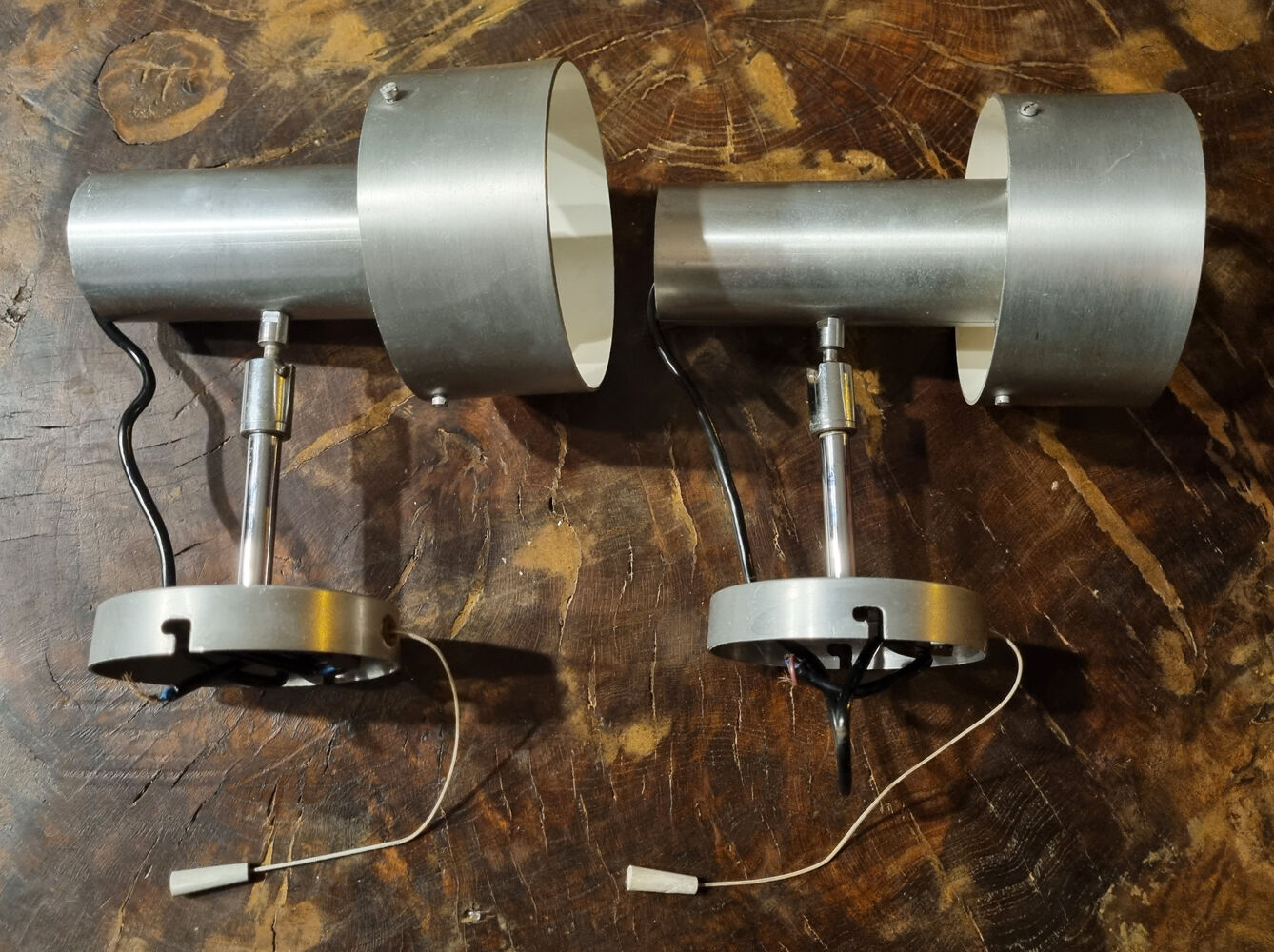 Pair of Peter Nelson design sconces, Architectural Lighting Company edition