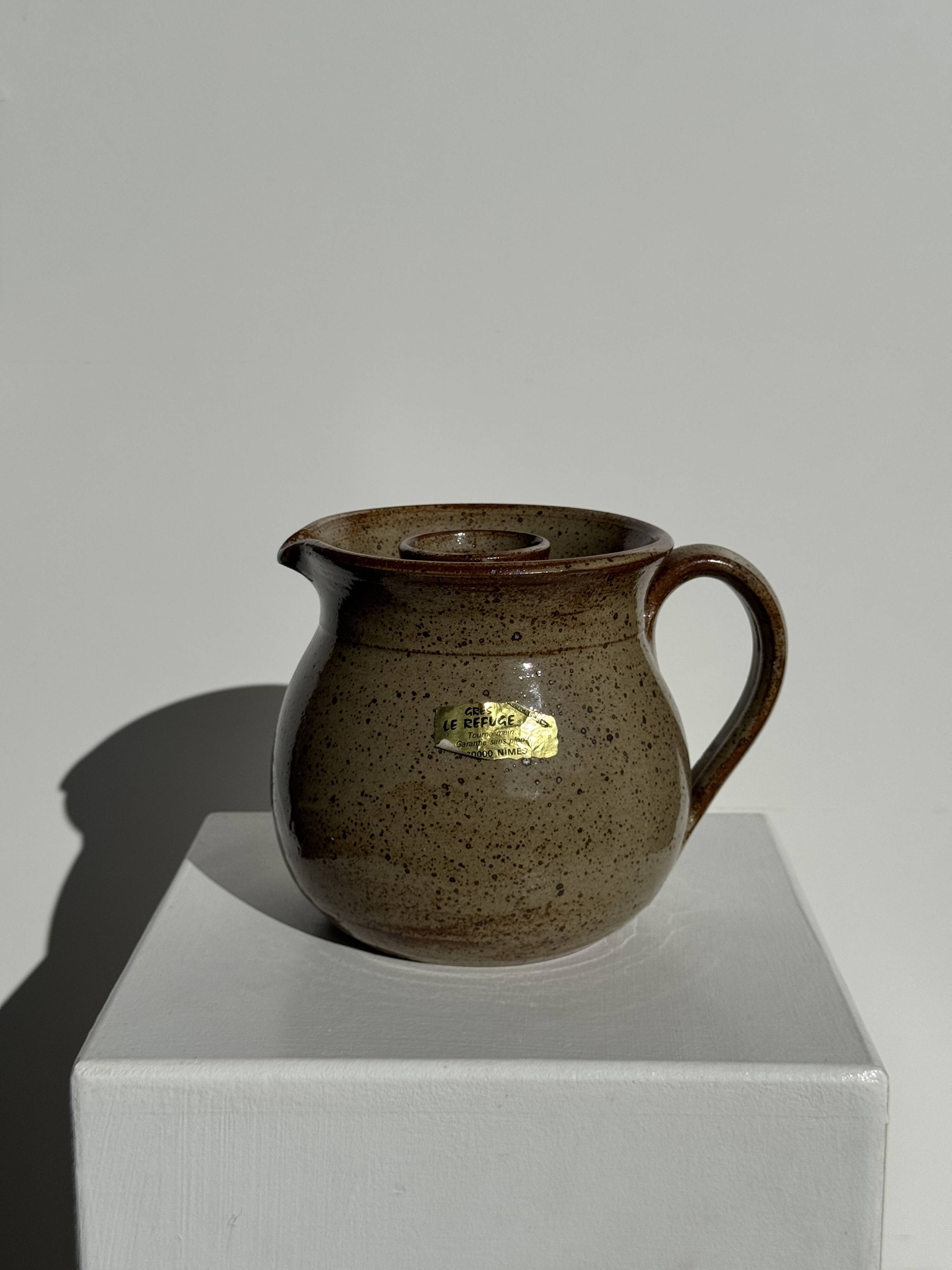 Vintage artisan ceramic rosé carafe with compartment Le Refuge Nîmes H14