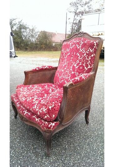 Shepherdess of style Louis XV with caned armrests fabric damask Red