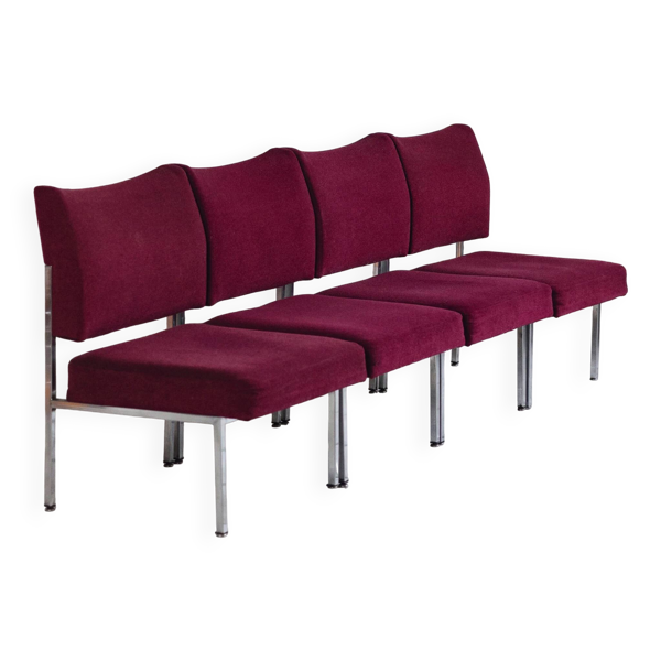 Lot de 4 chauffeuses de style moderniste bordeaux, 1970