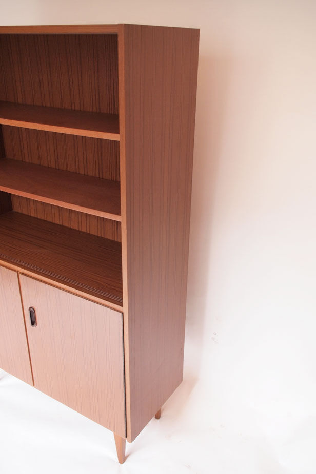 Scandinavian library 60/70