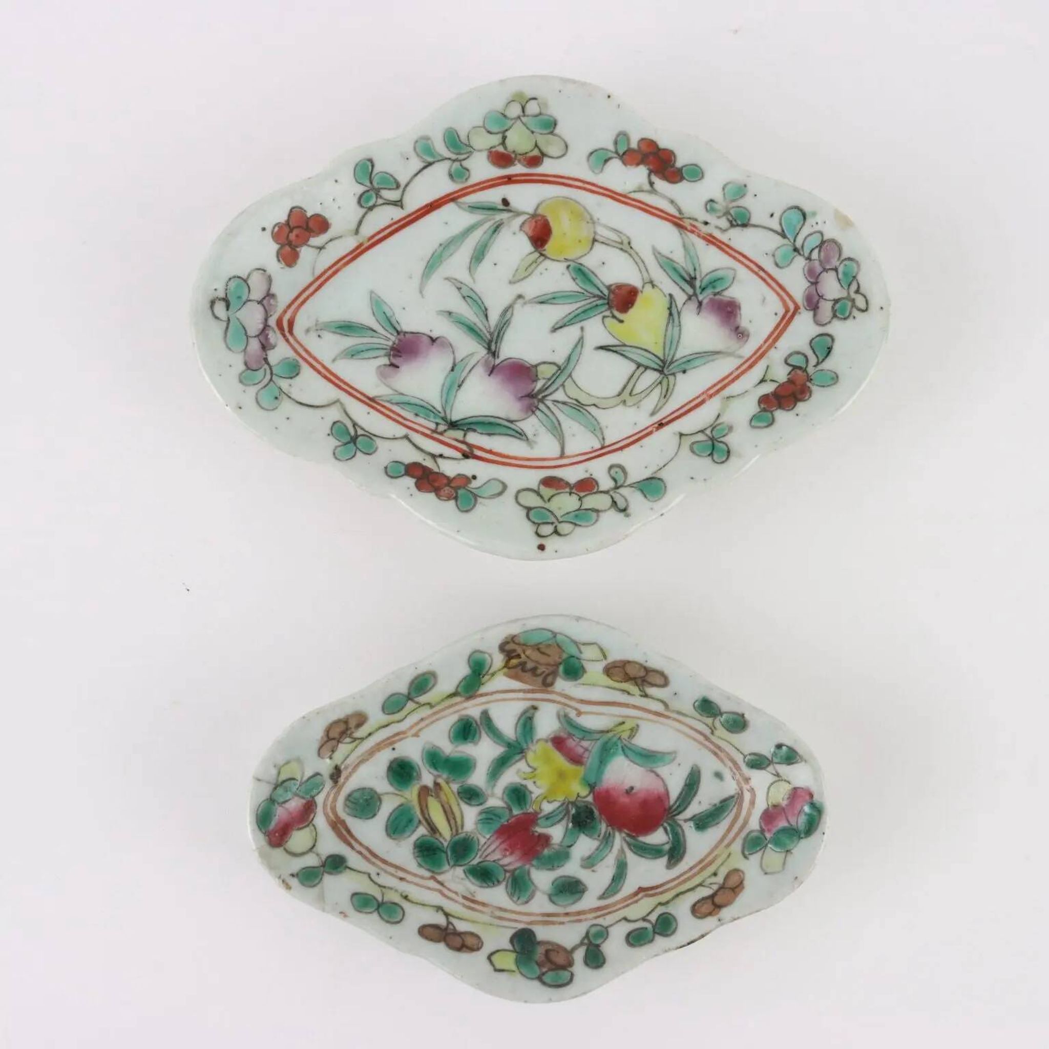 Group of 6 porcelain saucers, China, 19th century