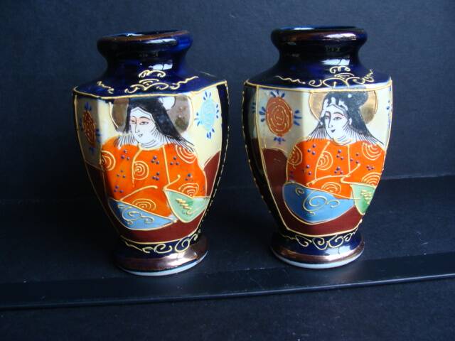 Paire de vases Satsuma vintage