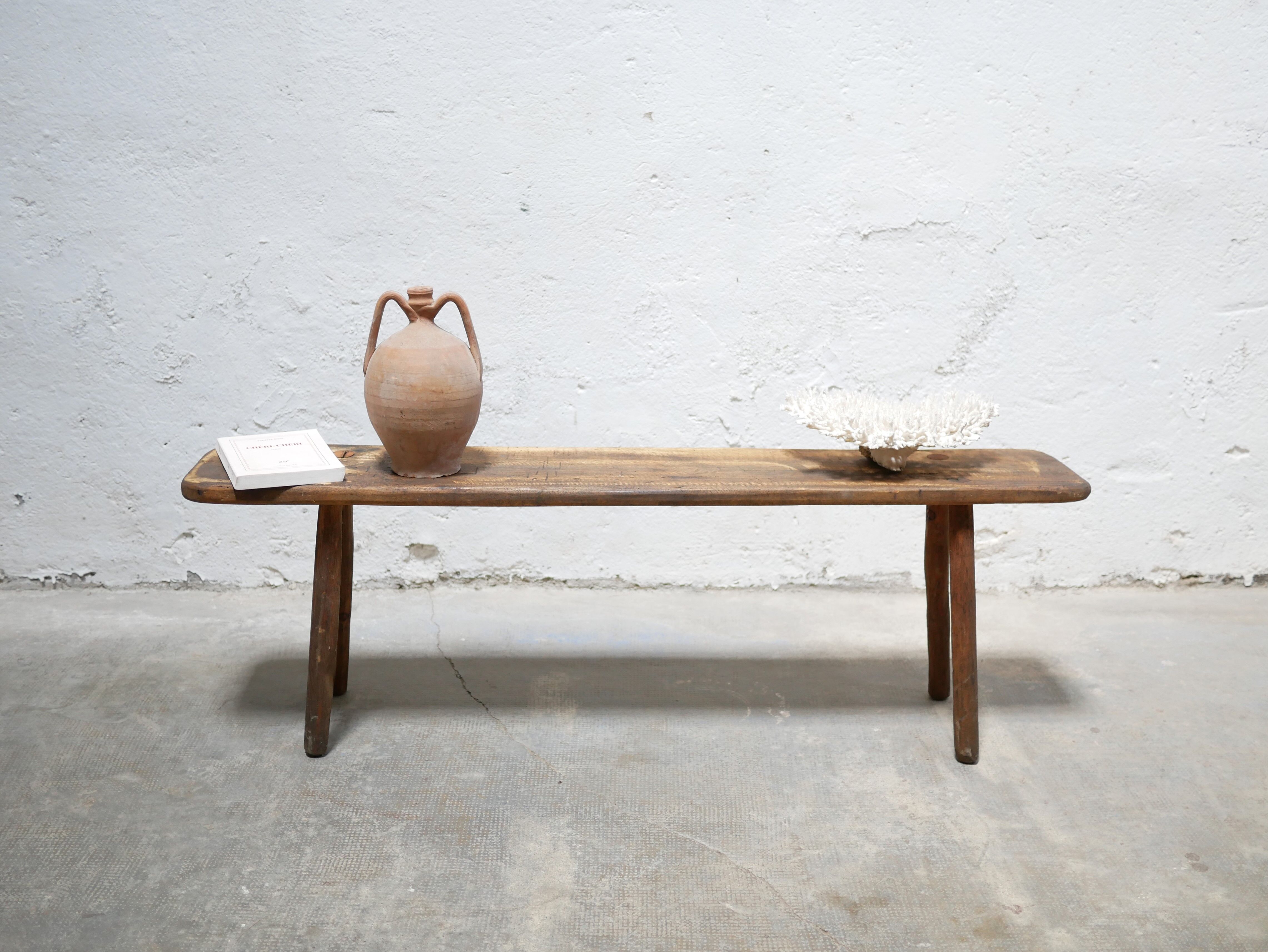 Banc artisanal en bois