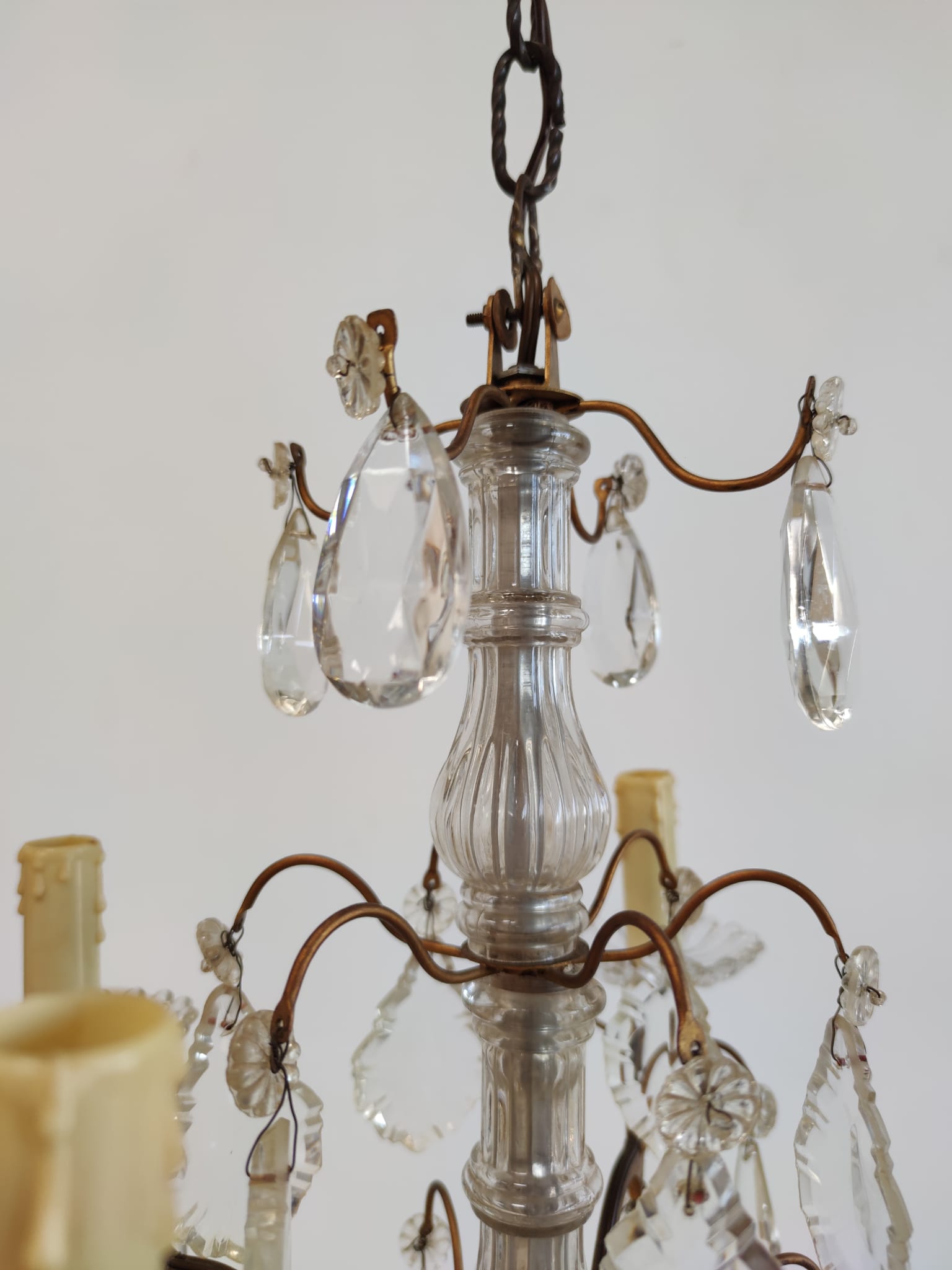 Small chandelier cage with pendants and brass frame louis XV style