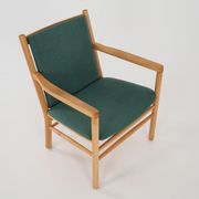 Armchair design J147 by Erik Ole Jørgensen of Tarm Stole & Møbelfabrik.