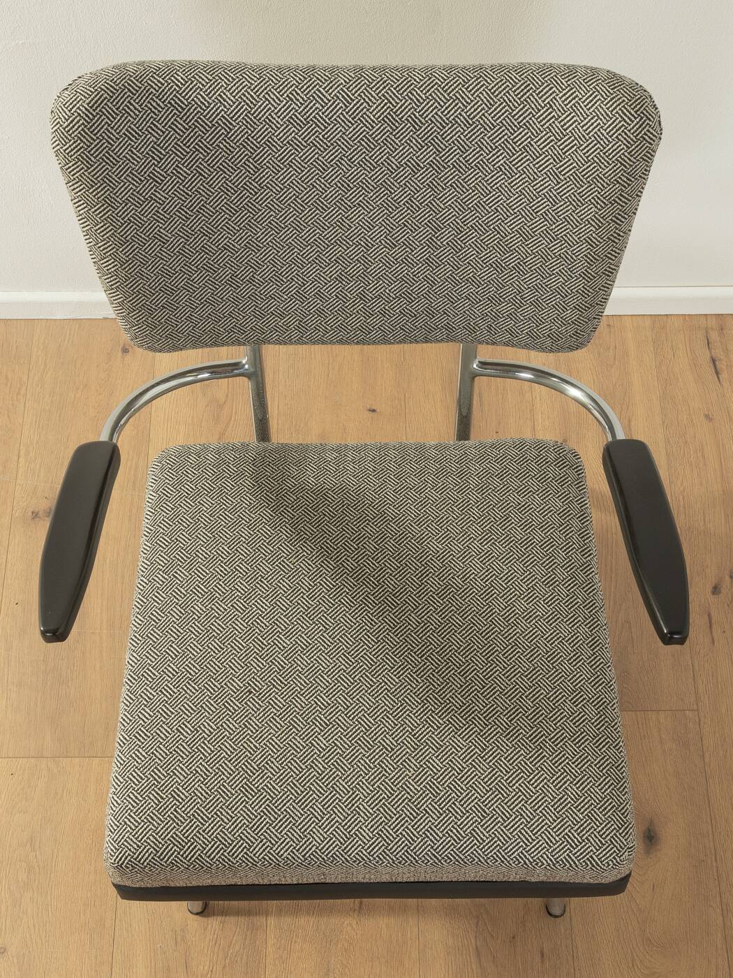 1930s armchair, Mauser