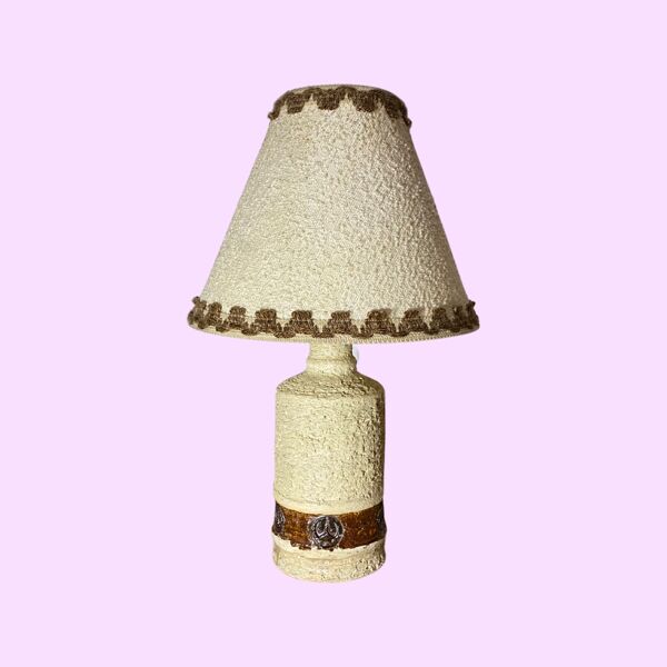 Lampe de table vintage 'made in denmark'     d’éclairage en céramique danoise du milieu du siècle lampe en céramique avec abat-jour