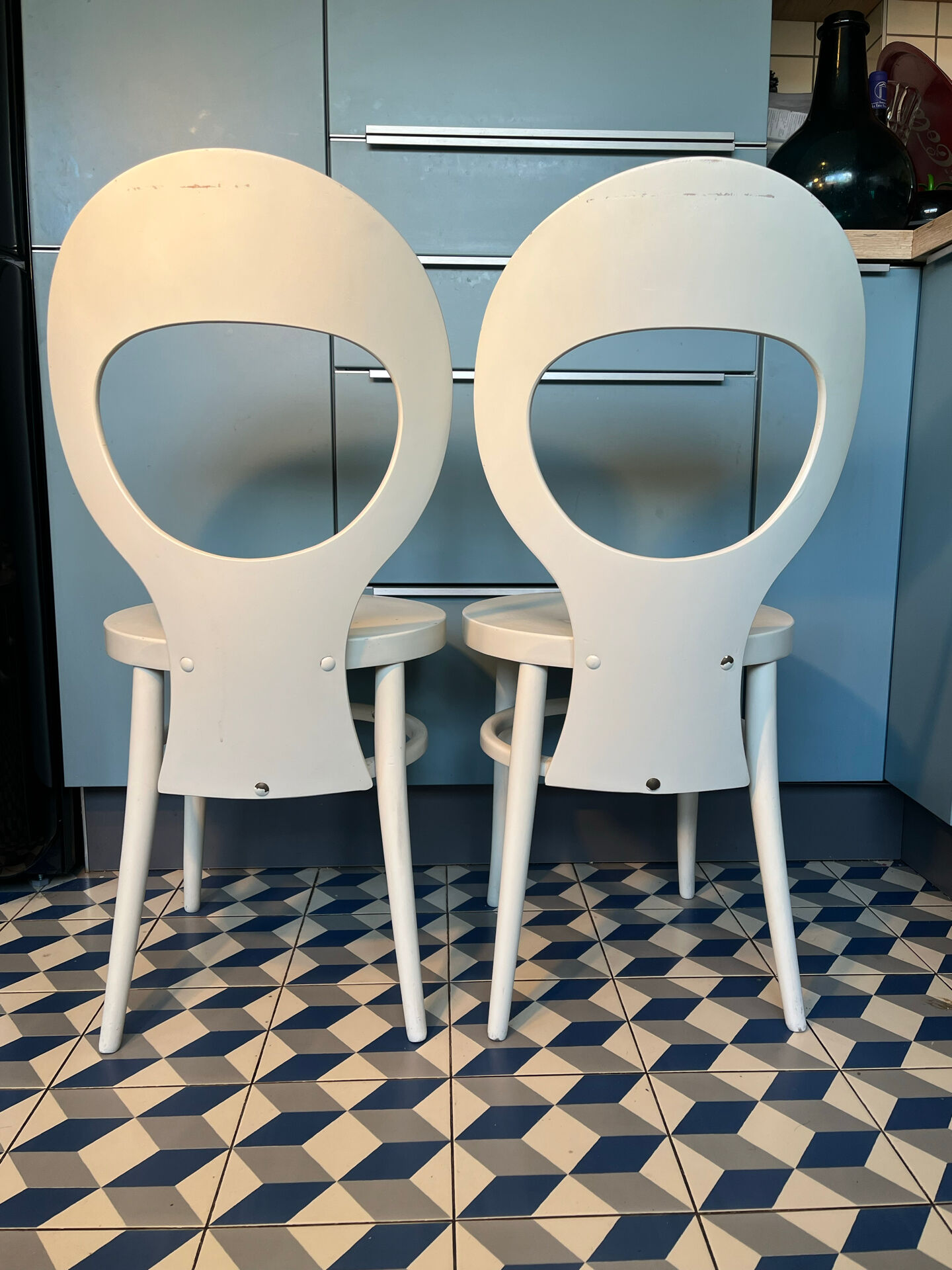 Pair of Baumann seagull chairs