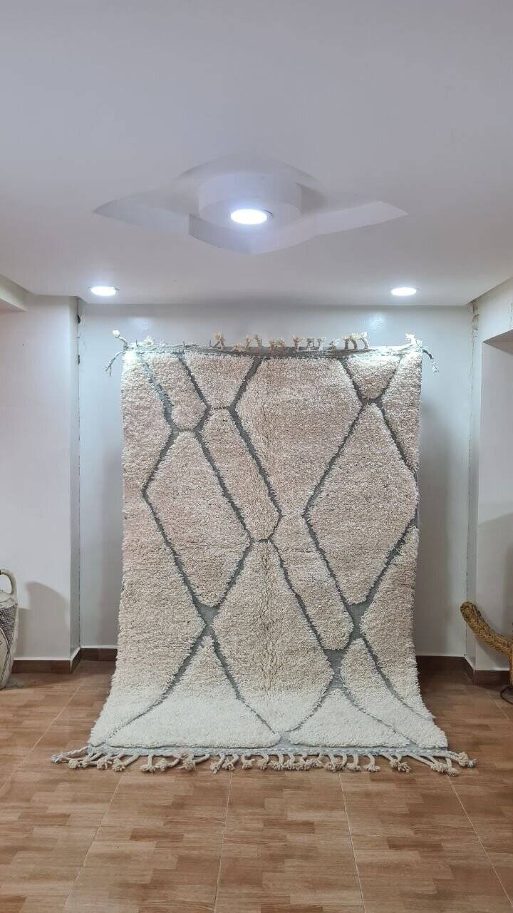 Handmade Beni Ouarain rug 250x150 cm