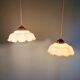 Duo de suspensions en opaline festonnée rose, années 1920-30