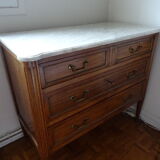 Commode de style Louis XVI