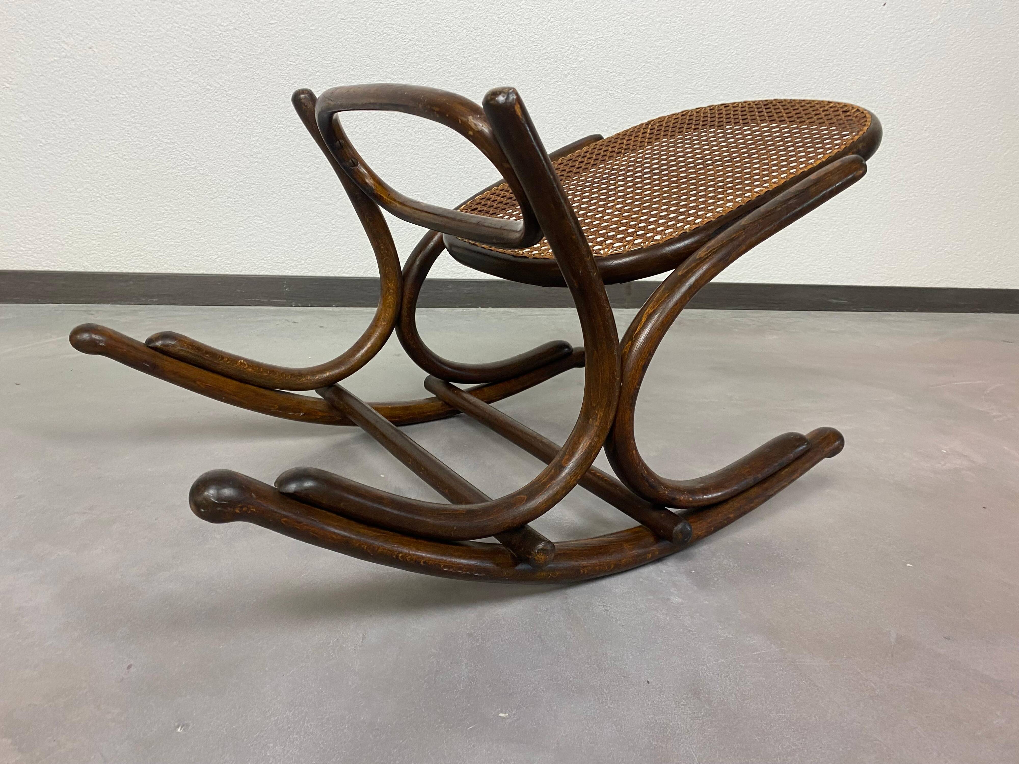Repose-pieds à bascule Thonet