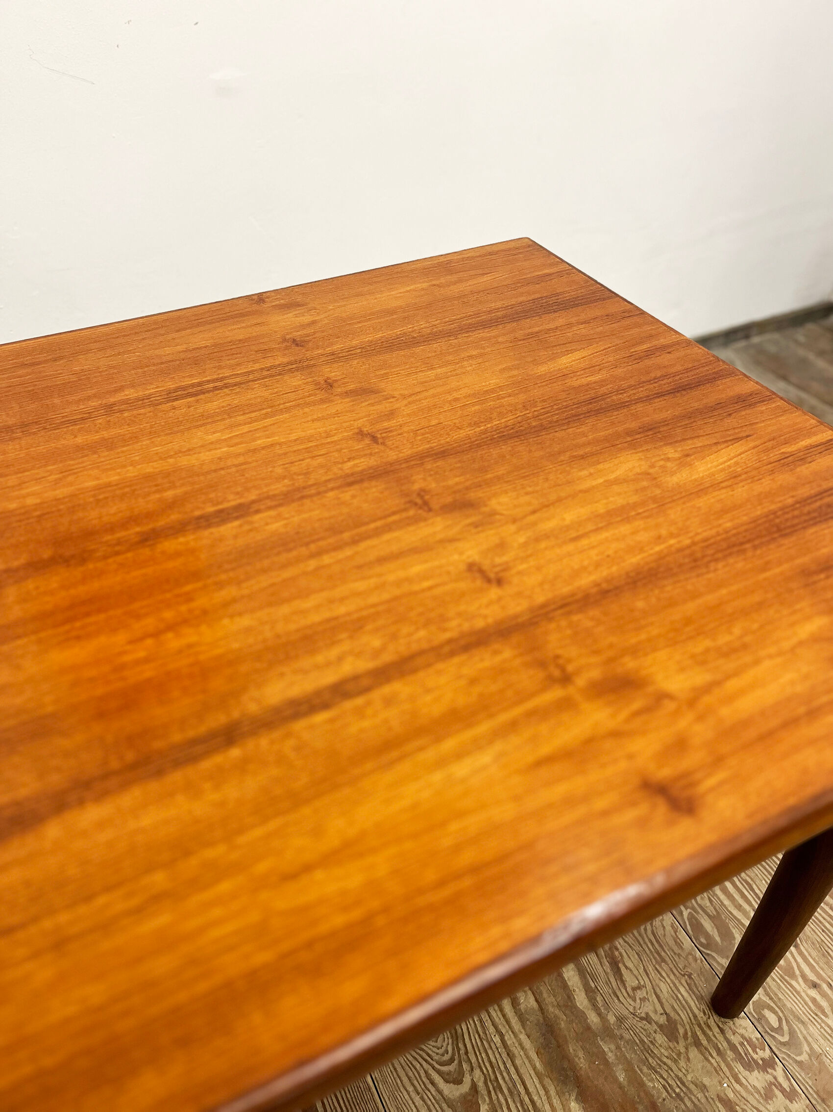 Extendable Mid Century Teak Dining Table with pull out leaves, Denmark, 1950s
