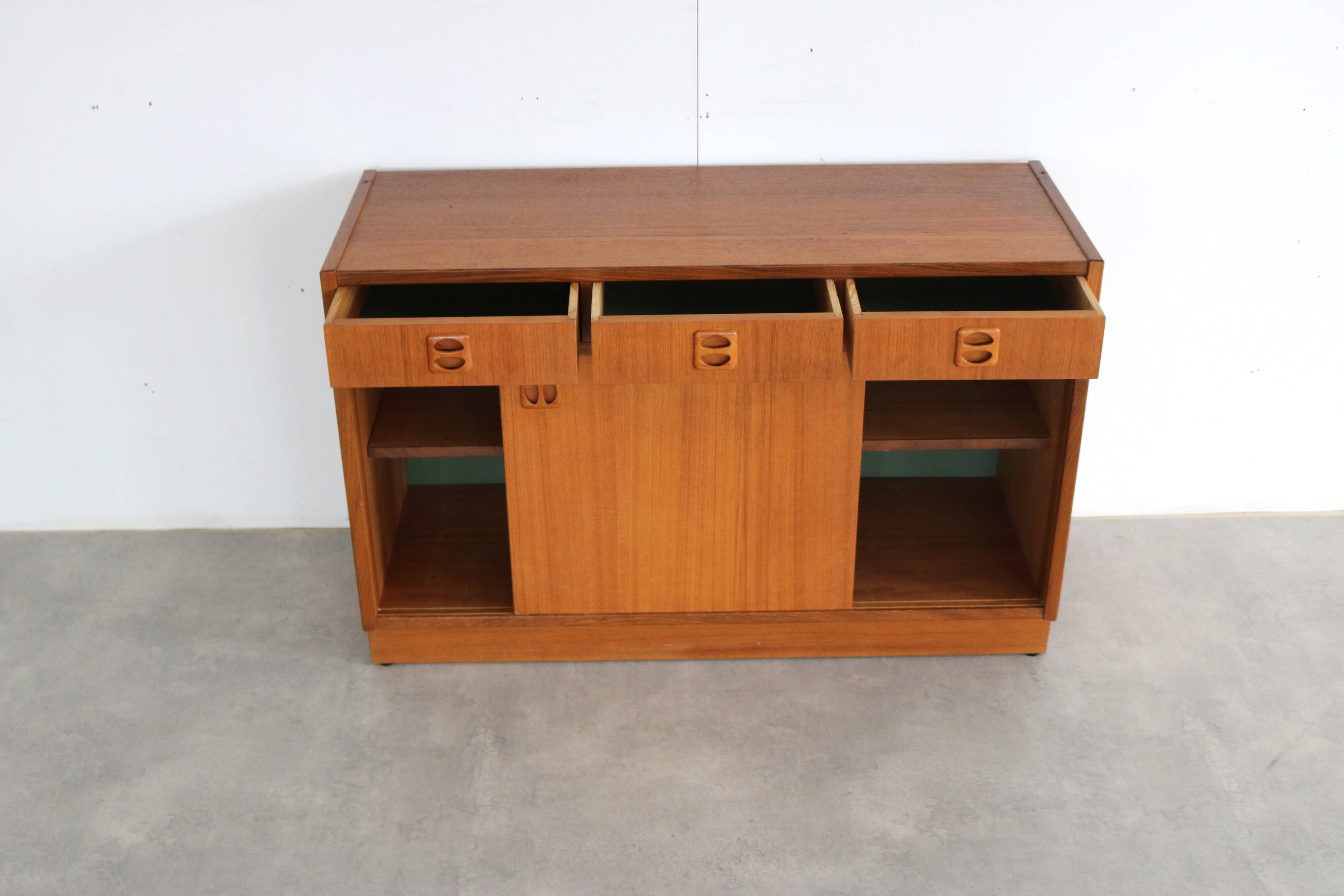 Vintage sideboard