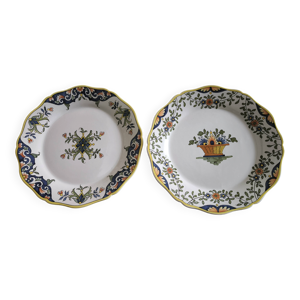 Lot de deux assiettes