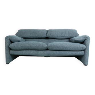 Vico Magistretti "Maralunga" 2-seater re-upholstered sofa For Cassina