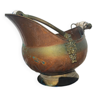 Brass pot