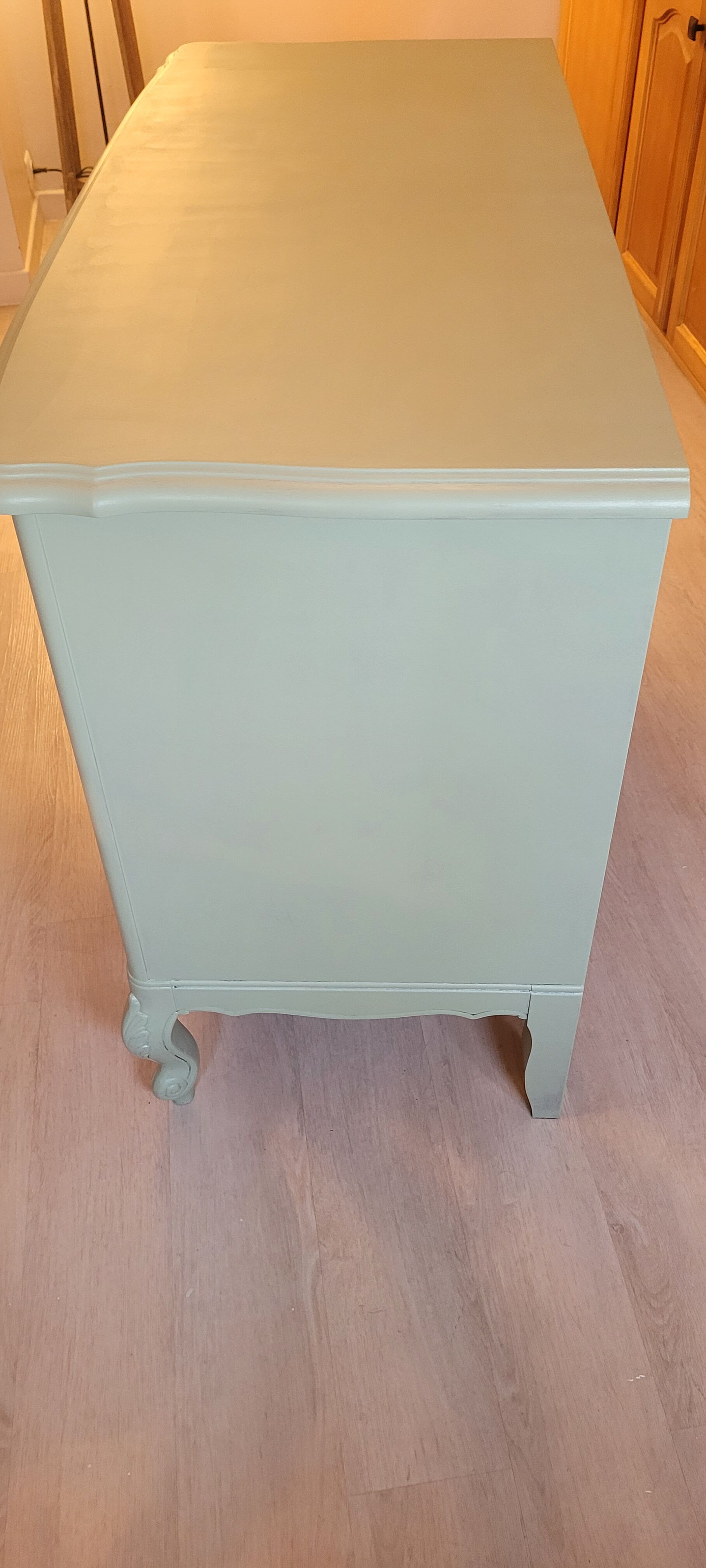 Louis XV style chest of drawers