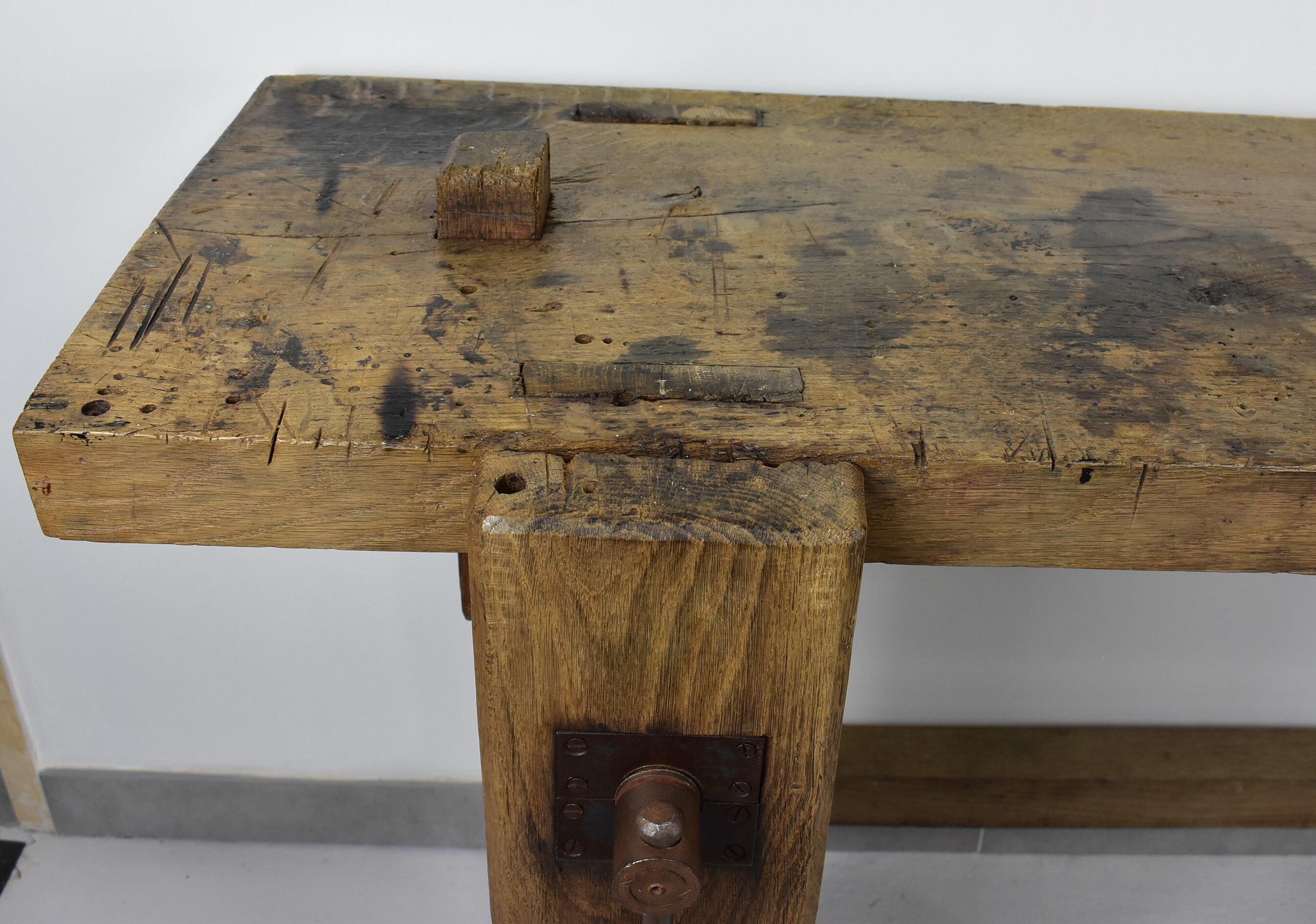 Former oak carpenter's workbench