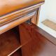 Paire de tables de chevet