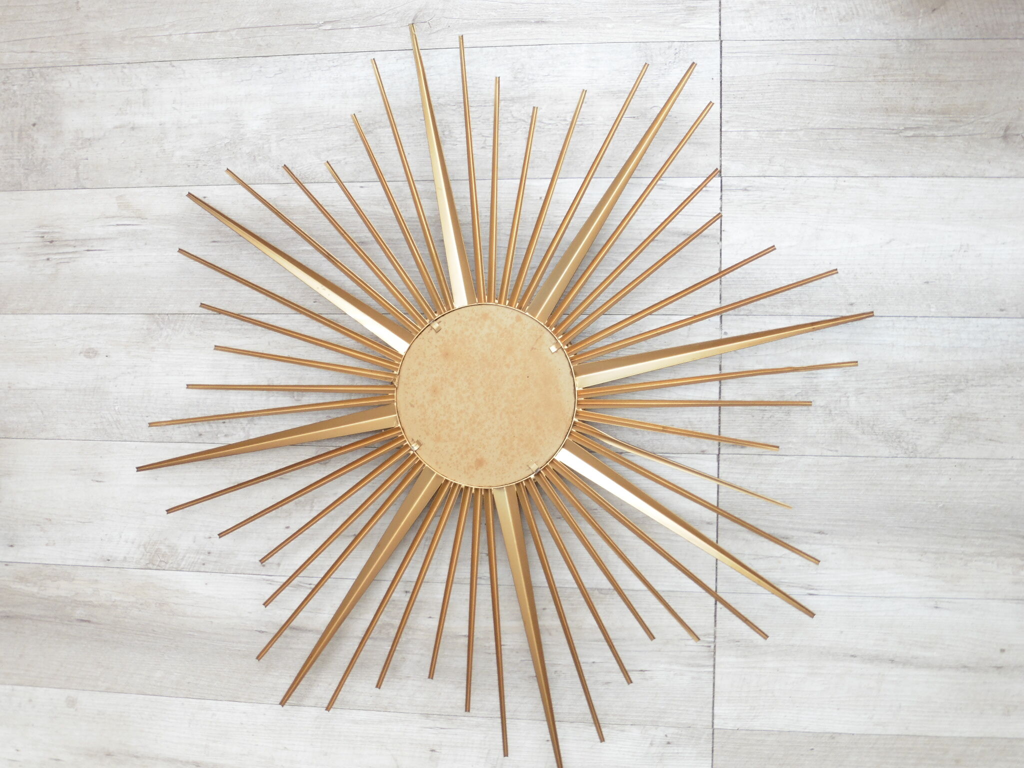 Mirror bulging Sun 85 x 85 cm