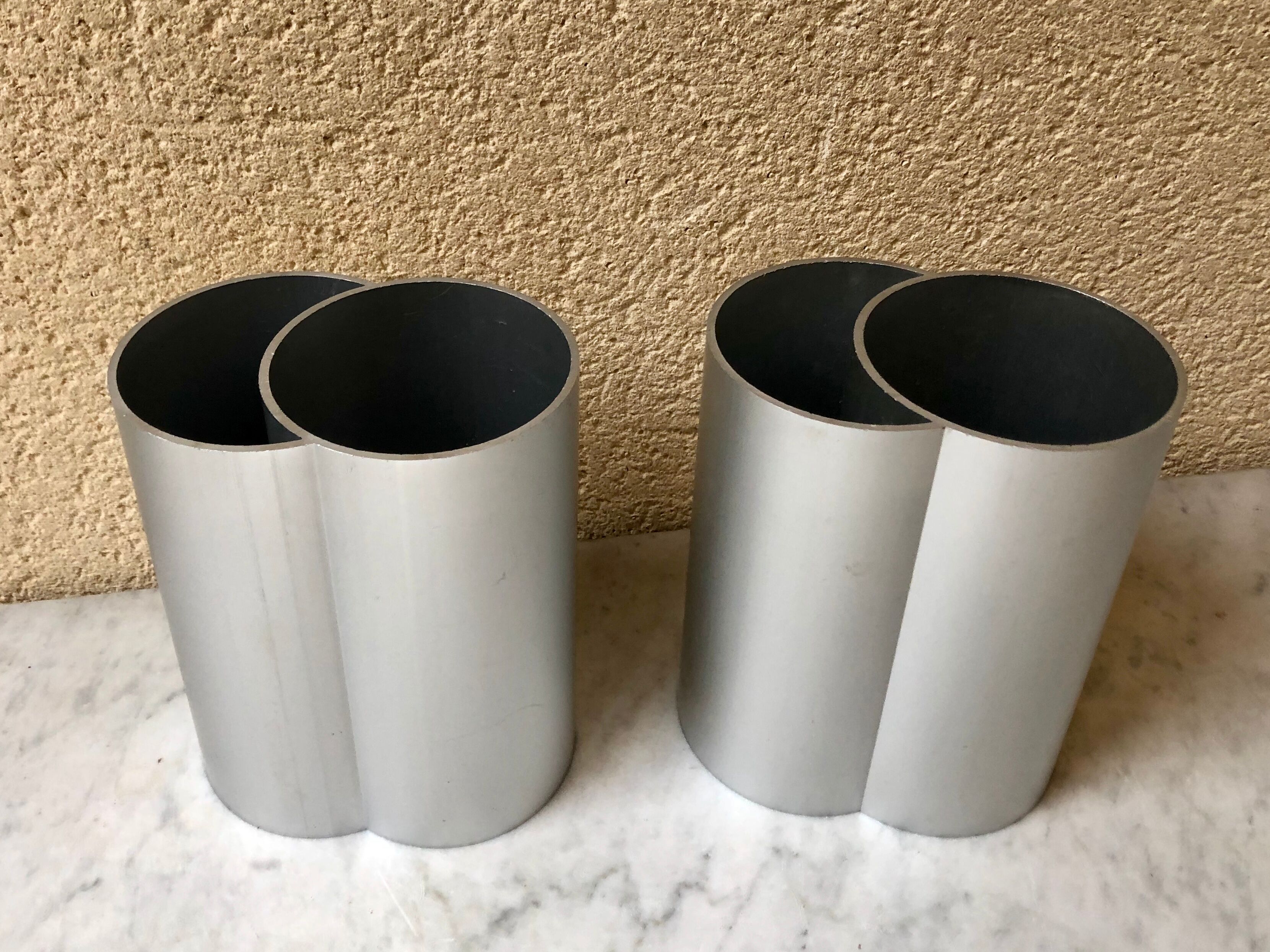 Pair of minimalist vase, 70s