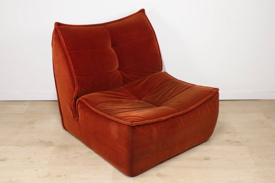 Vintage velvet armchair, 1970
