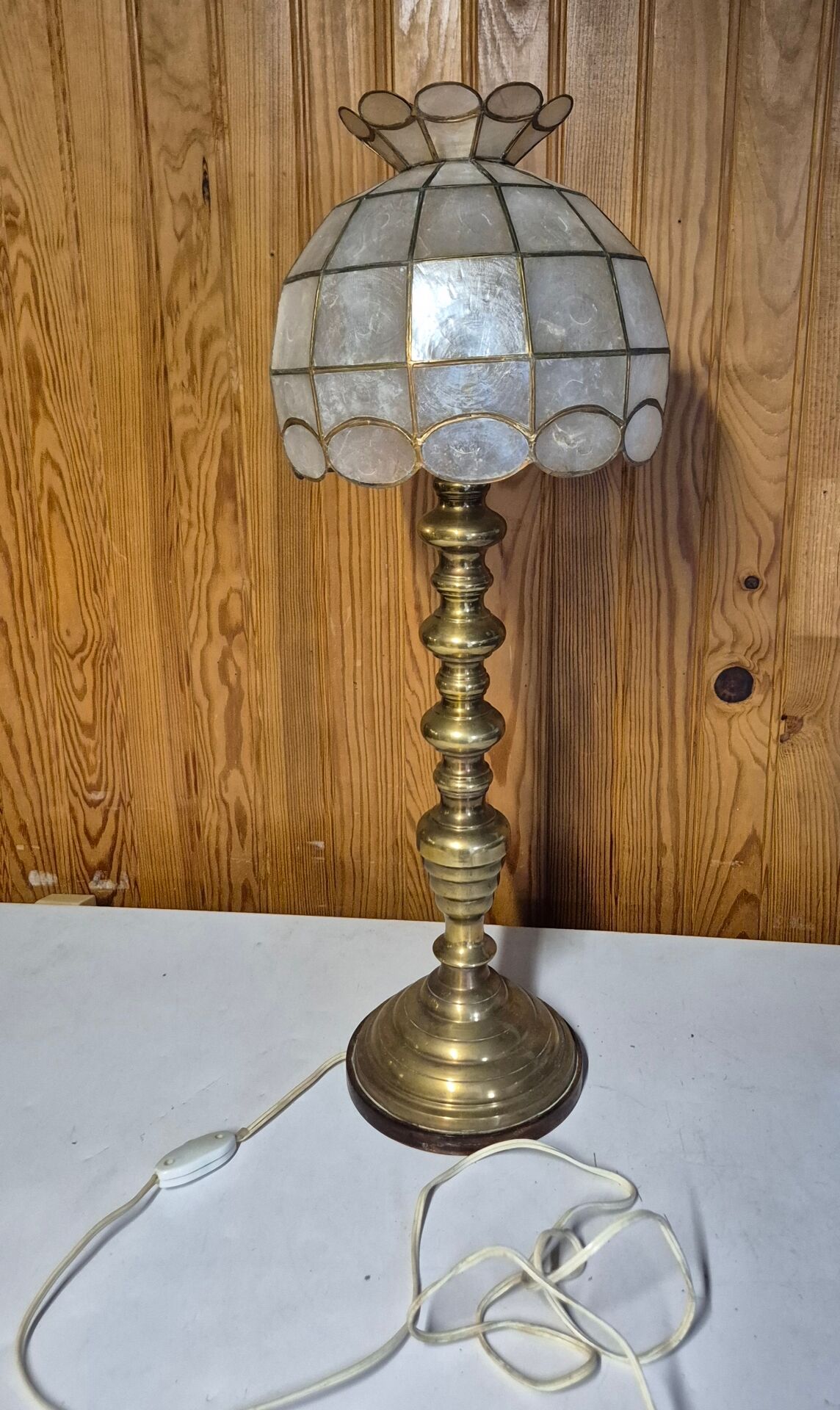 lampe vintage laiton abat jour nacre art deco
