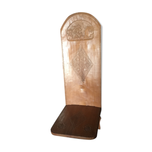 fauteuil en bois sculté